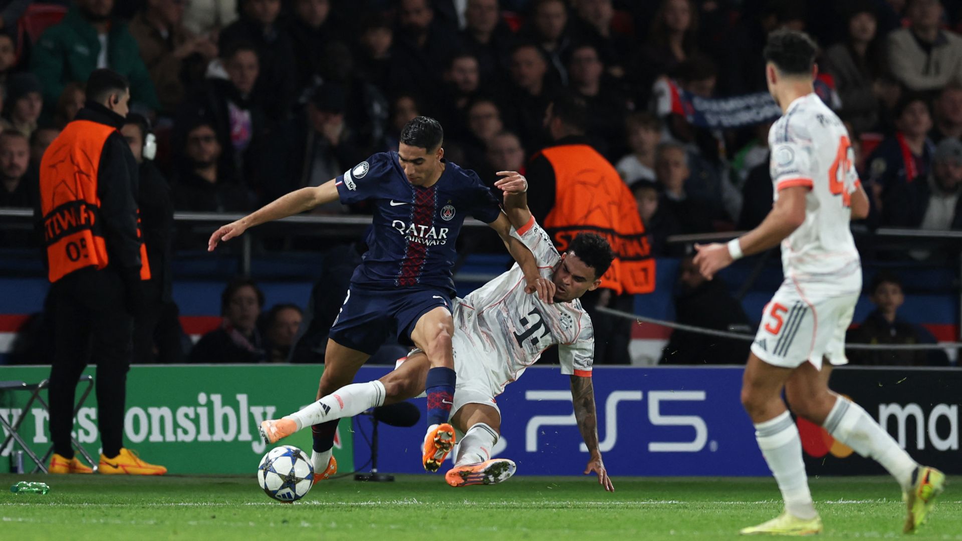 'We thanked him!' - Bayern Munich star jokes about reaction to Luis Diaz red card for injuring Achraf Hakimi in win against PSG
