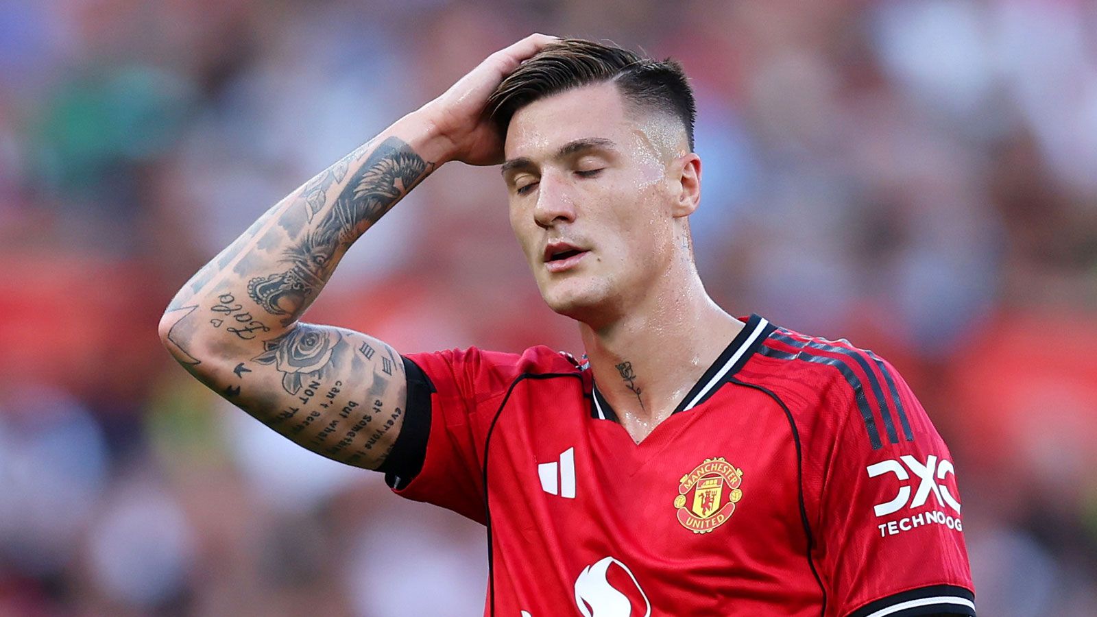Man Utd told Benjamin Sesko 'looks like an academy player' as Premier League legend delivers brutal verdict on £74m striker