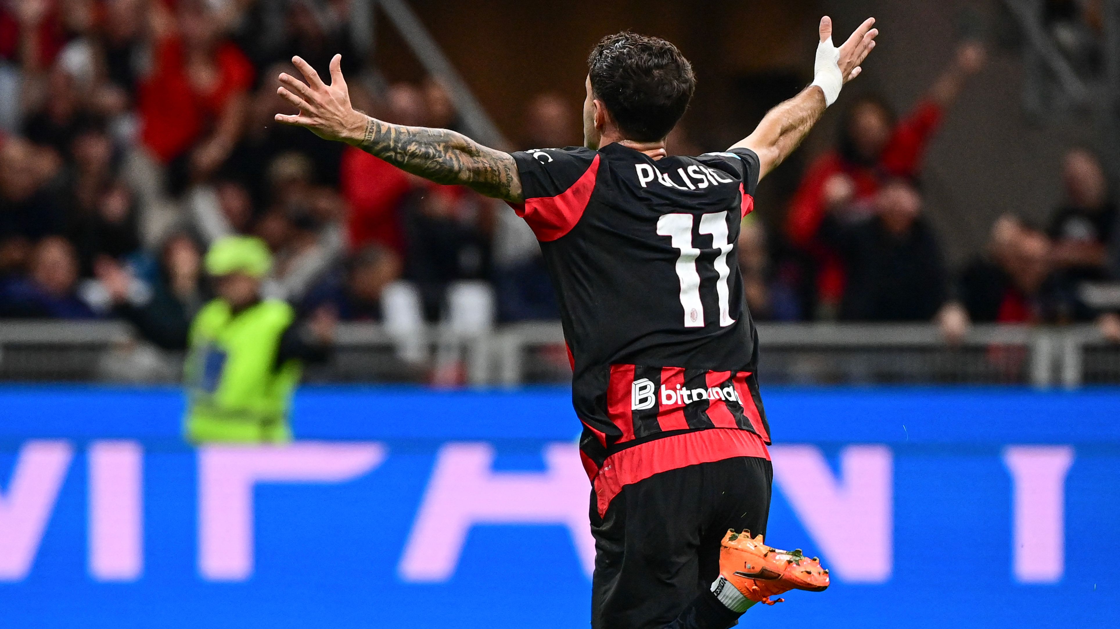 WATCH: USMNT's Christian Pulisic continues spectacular form with goal and assist as AC Milan strike early against Napoli