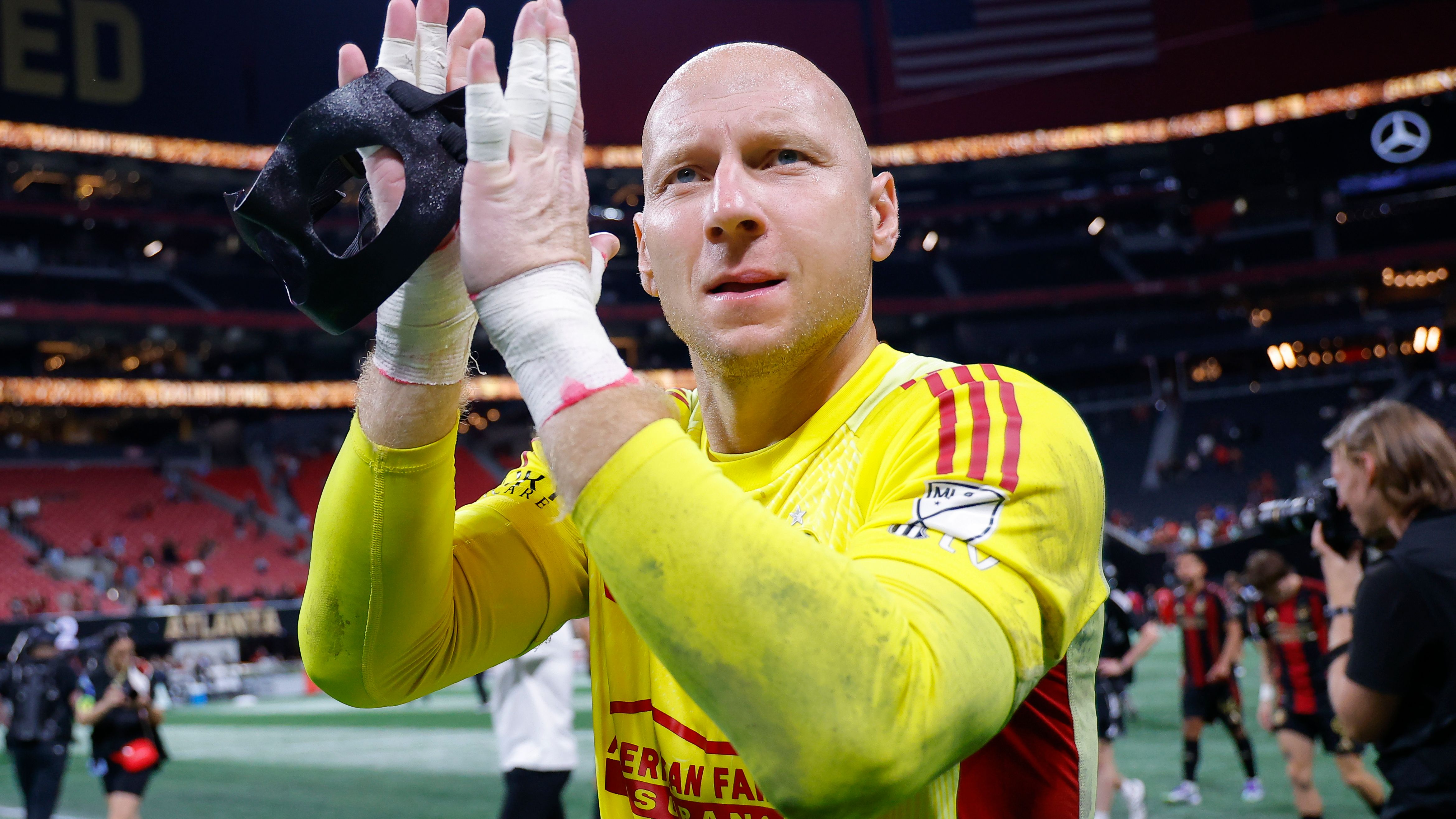 Former USMNT goalkeeper Brad Guzan announces retirement after 2025 season with Atlanta United