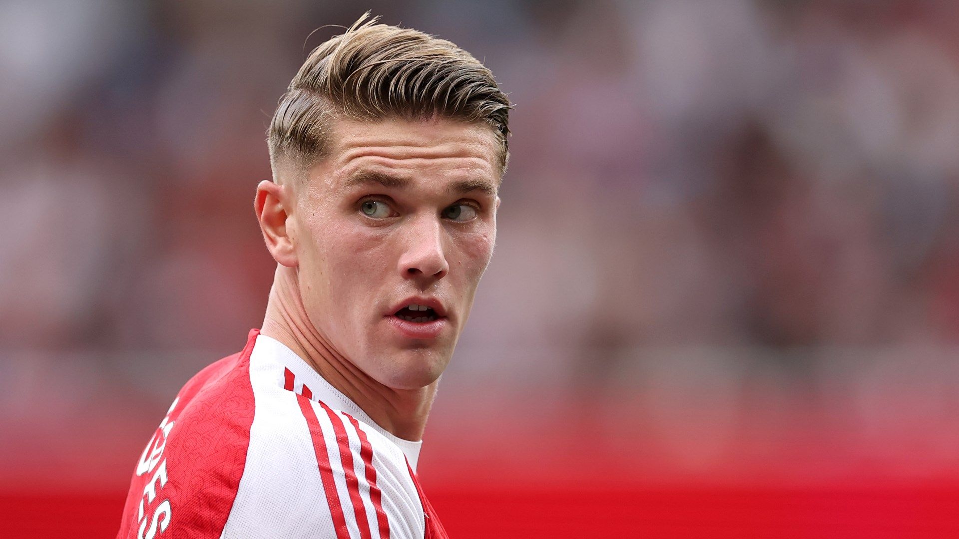 'You have to go somewhere else' - Mikel Arteta lays down 'pressure' warning to Viktor Gyokeres as Arsenal boss claims he isn't concerned by six-game goal drought