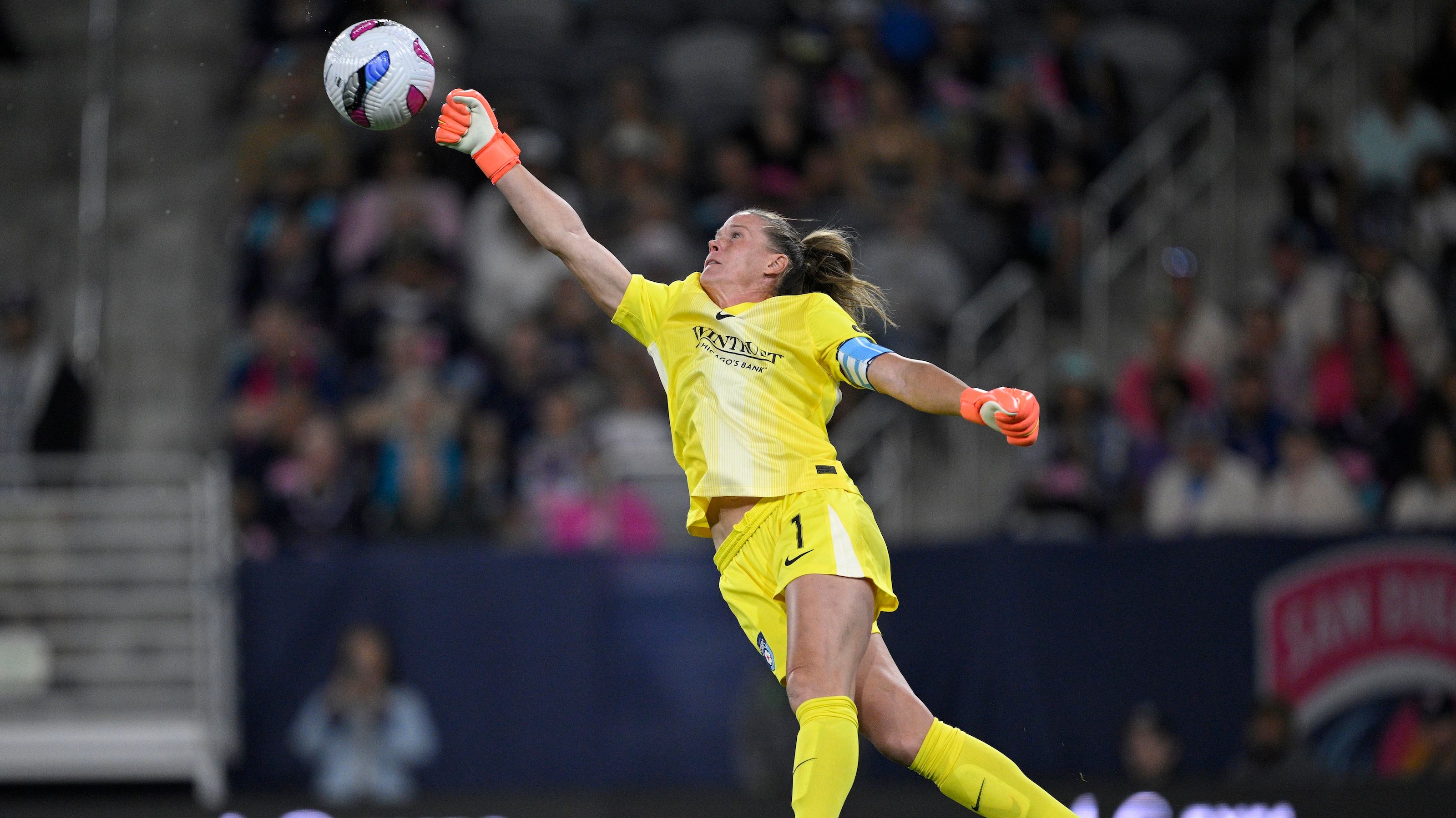 NWSL Power Rankings: Houston Dash will miss playoffs despite shock upset of Kansas City Current, teams jockey for position