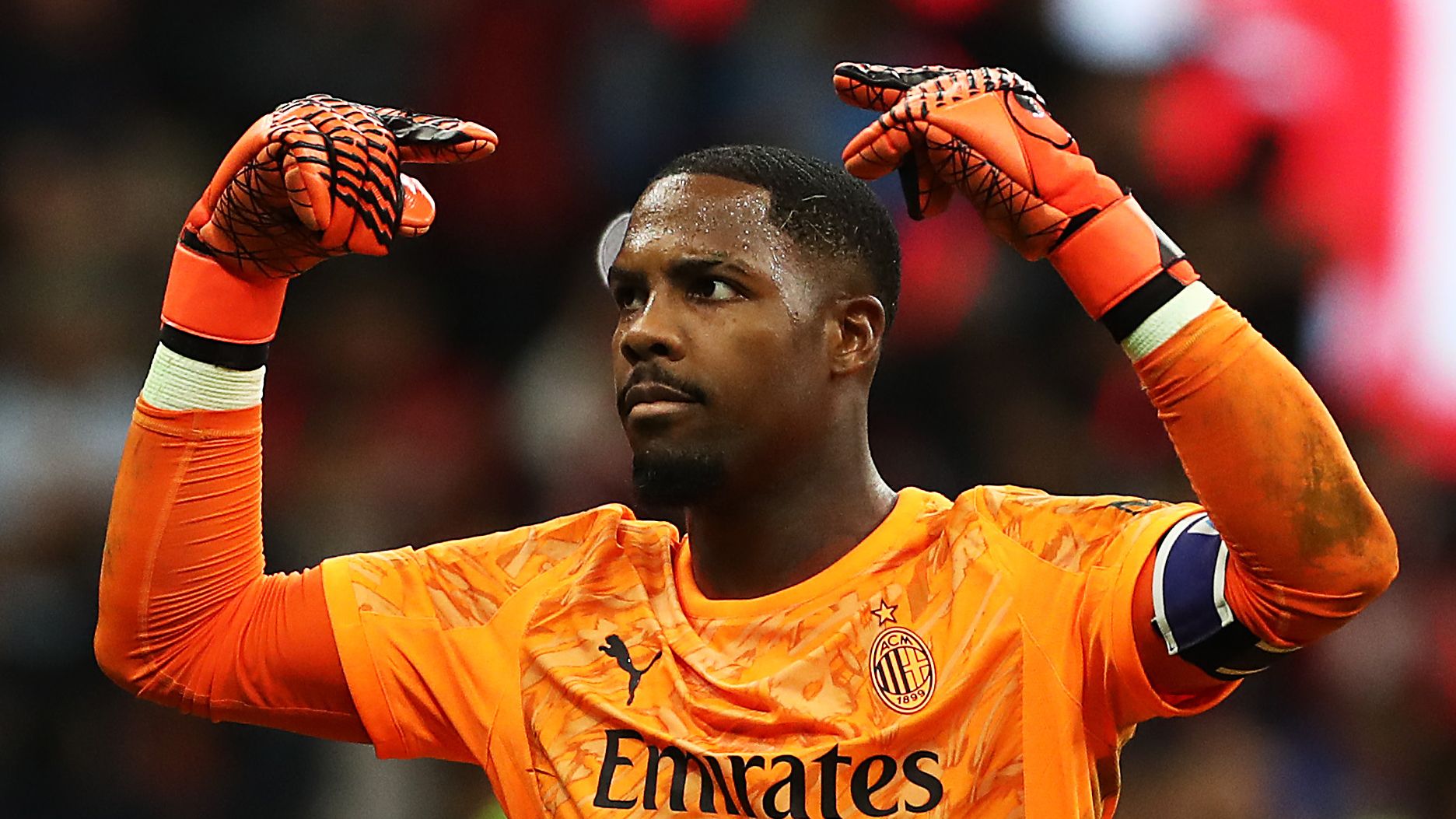 Chelsea weighing up sensational loan move for out-of-favour Barcelona goalkeeper Marc-Andre ter Stegen - but Blues could wait to sign another big-name option for nothing