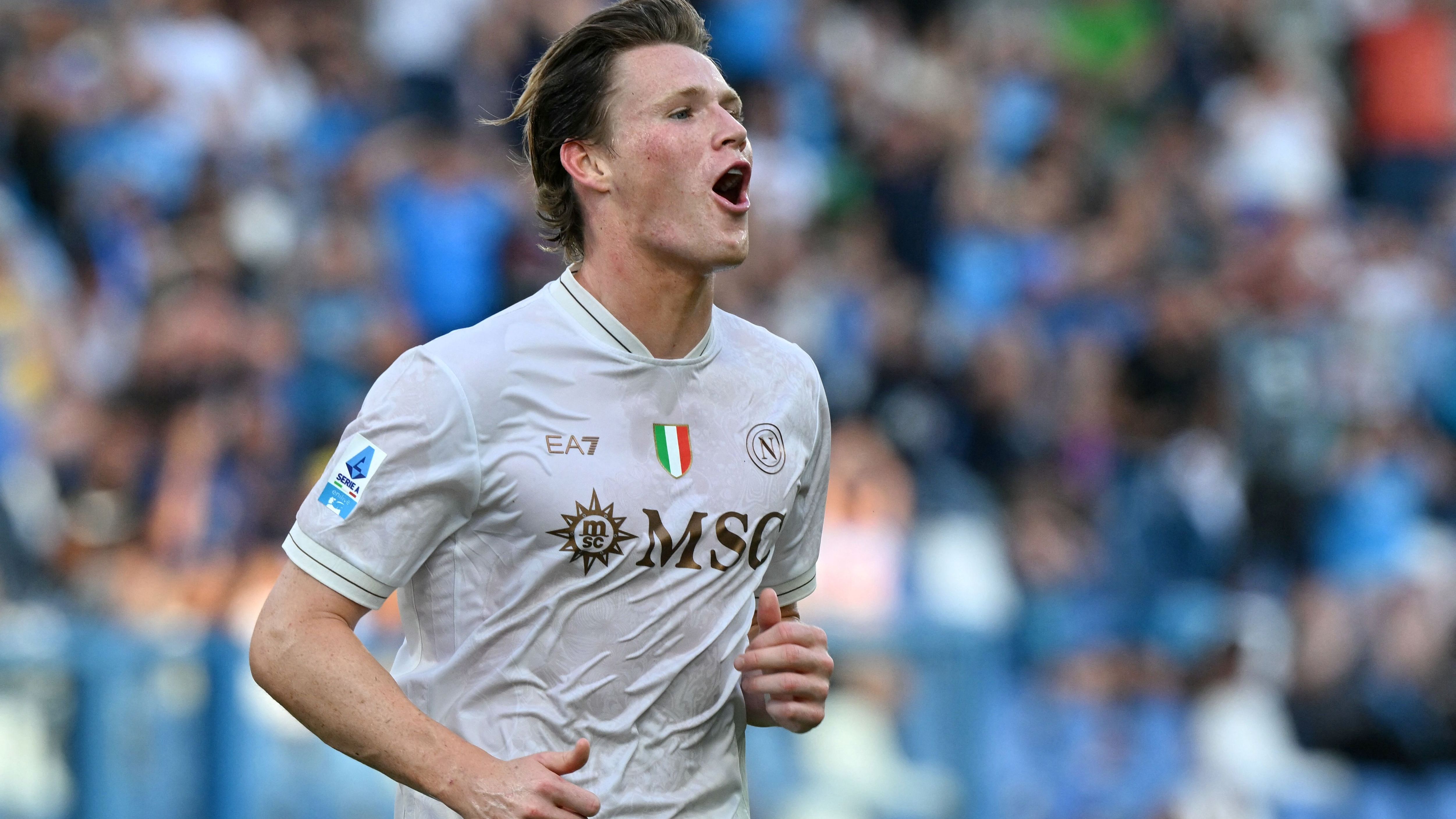 Scott McTominay tipped to make shock Premier League return due to 'suffocating' attention at Napoli after Man Utd transfer