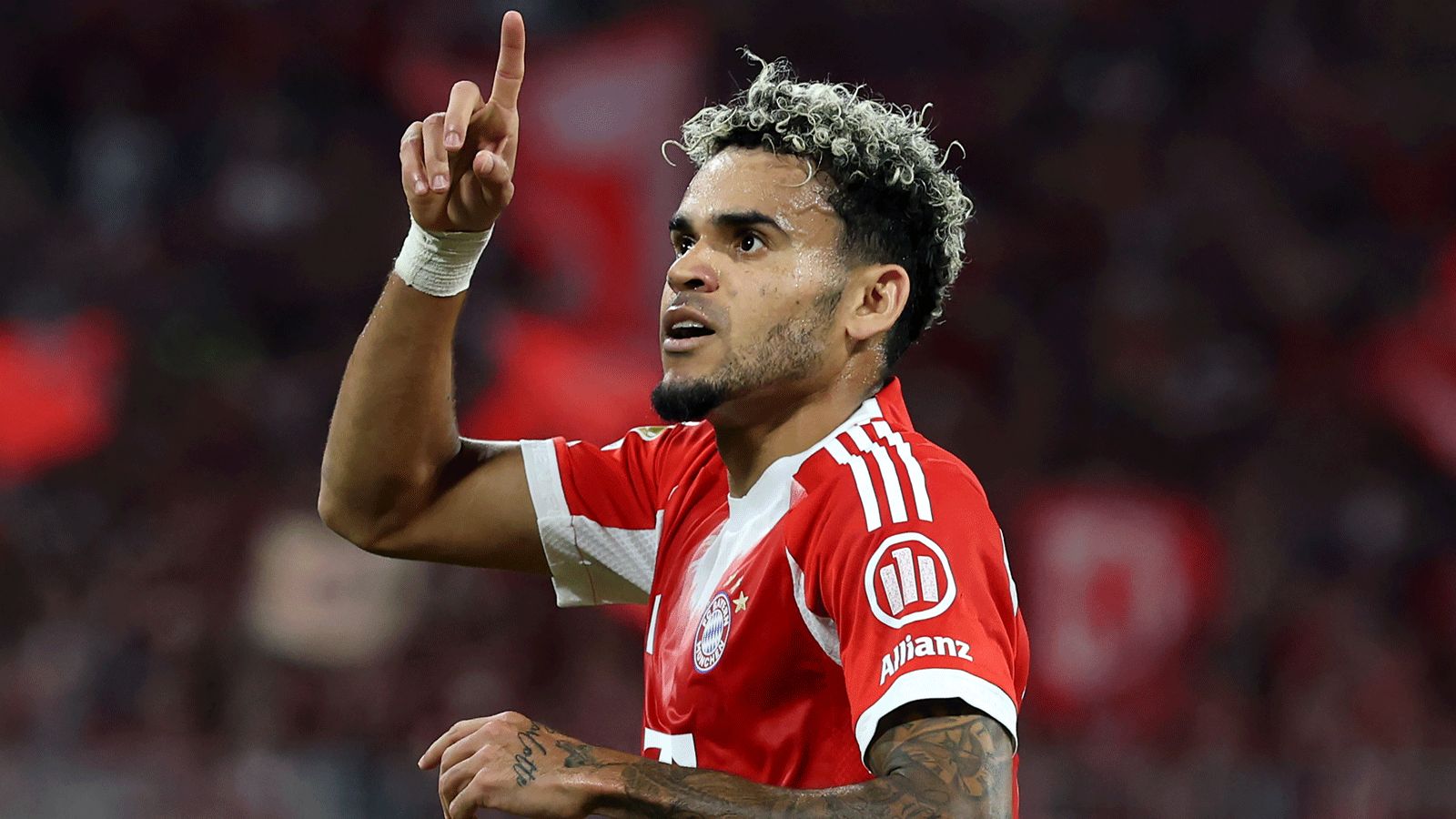 'A wasteful finisher?!' - Luis Diaz criticism labelled 'sensational' as ex-Bayern Munich star praises attacker's 'fantastic' work rate