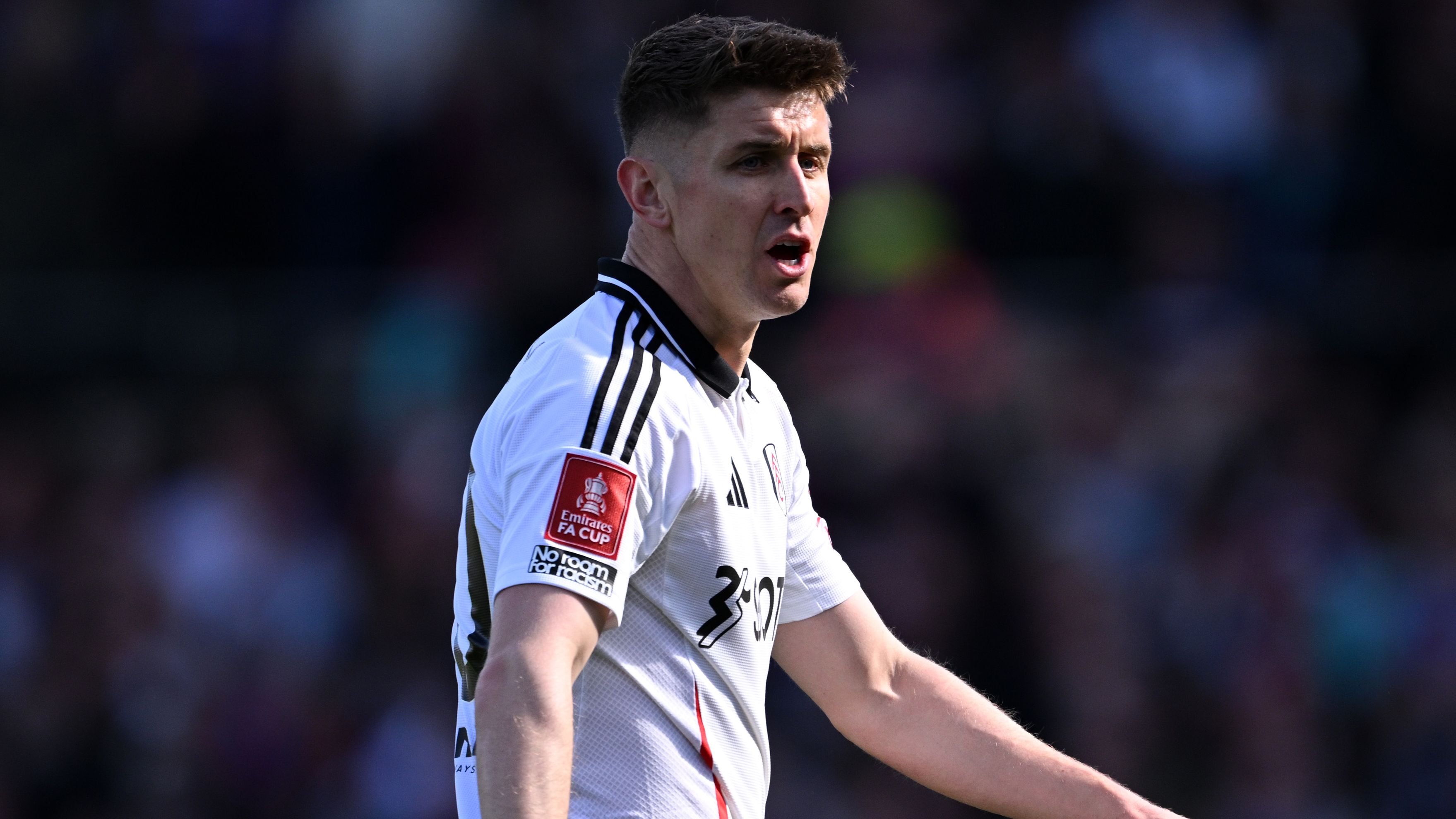 Disappointment for Ryan Reynolds and Rob McElhenney as Wrexham target pens new contract with Premier League side