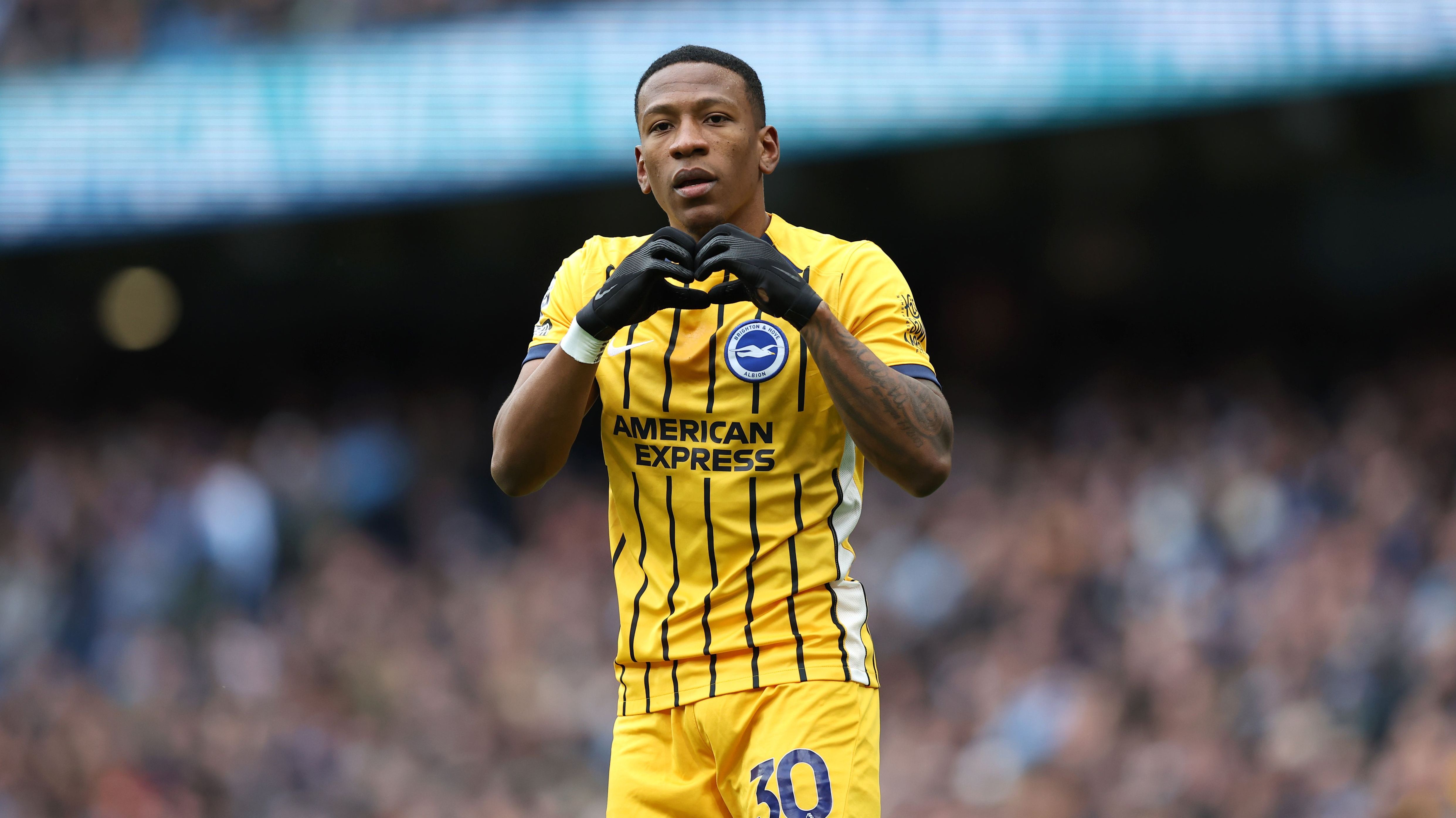 Another left-back for Man Utd? Red Devils enter negotiations with Pervis Estupinan - and Brighton are open to selling Ecuador star