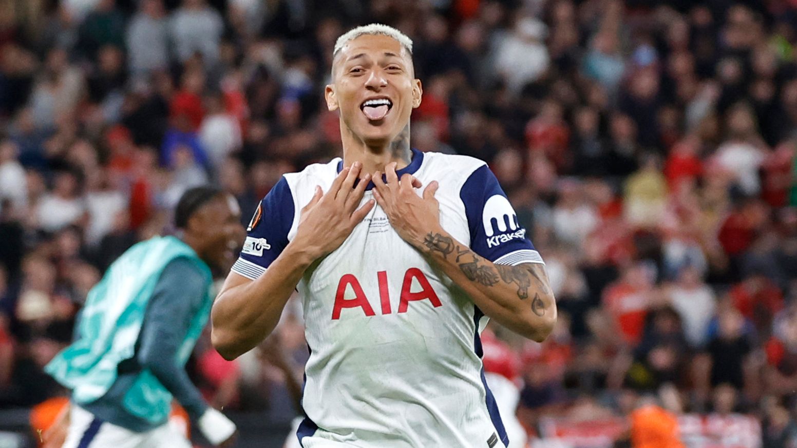 Palmeiras eyeing huge £55m swoop for Spurs star Richarlison