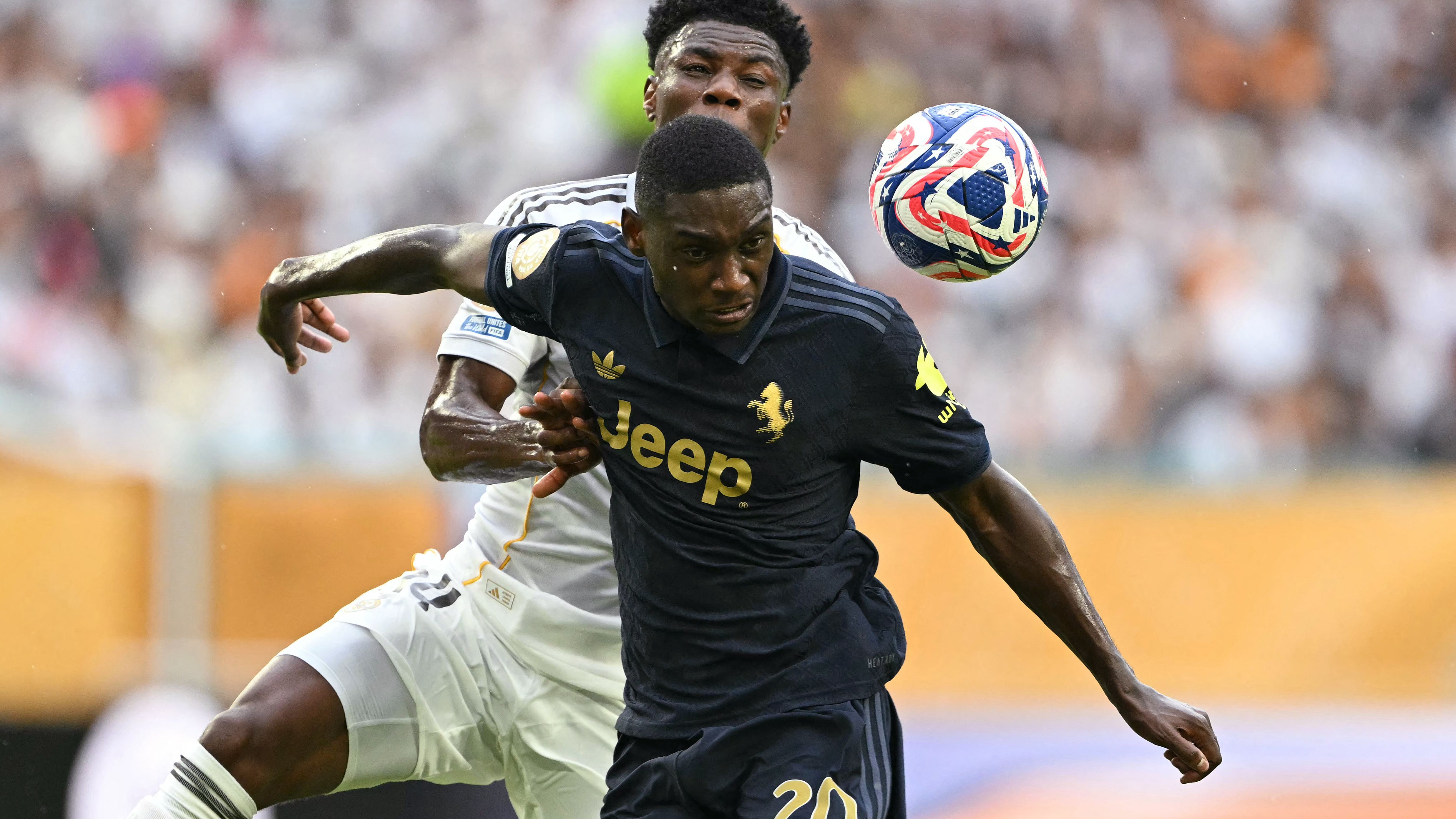 Man Utd & Newcastle turn their attentions to PSG's Randal Kolo Muani in desperate search for new striker