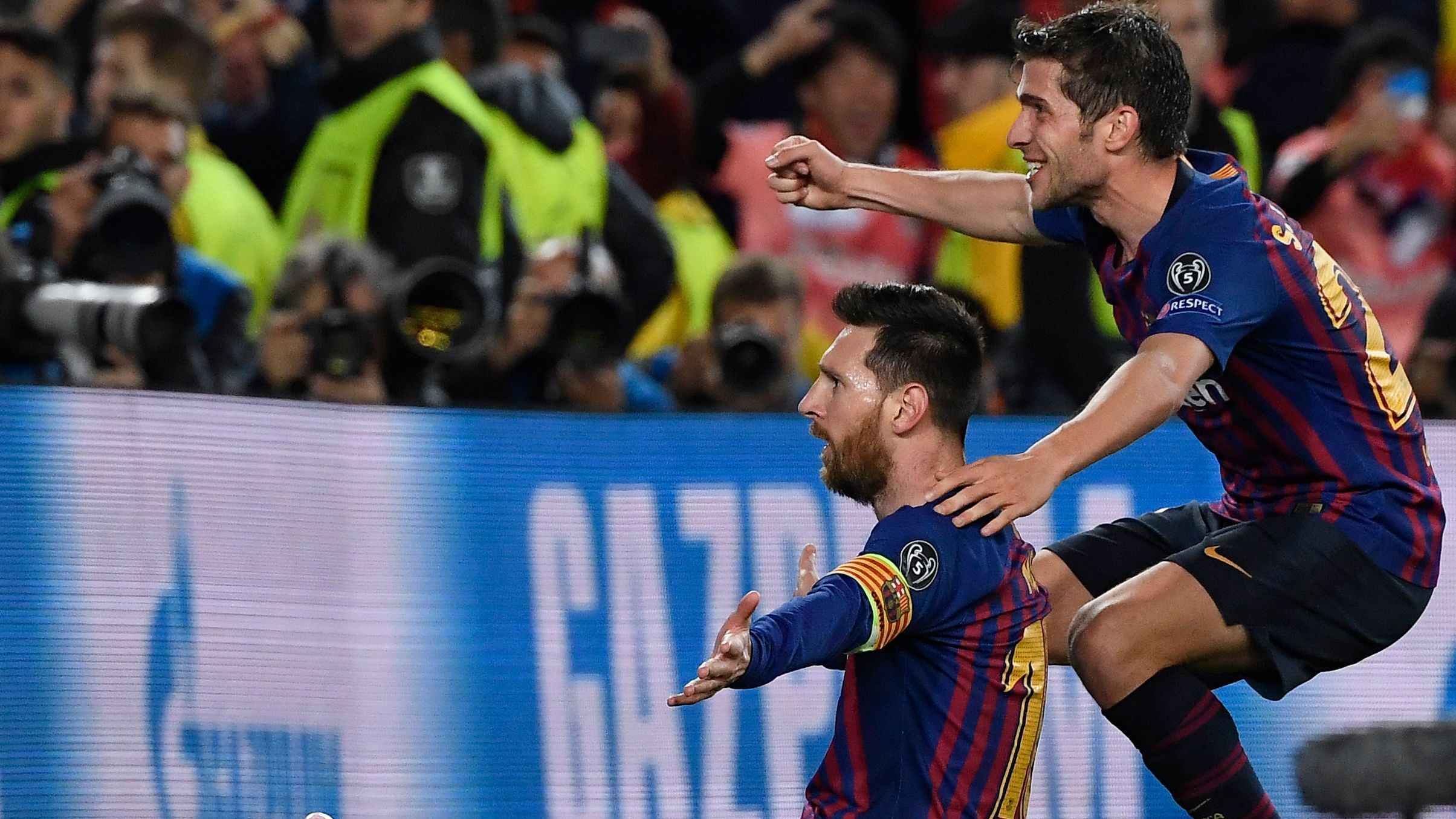 Girls holiday! Antonela Roccuzzo reunites with wives of ex-Barcelona stars Cesc Fabregas & Sergi Roberto after leaving Lionel Messi in Miami for Italian vacation