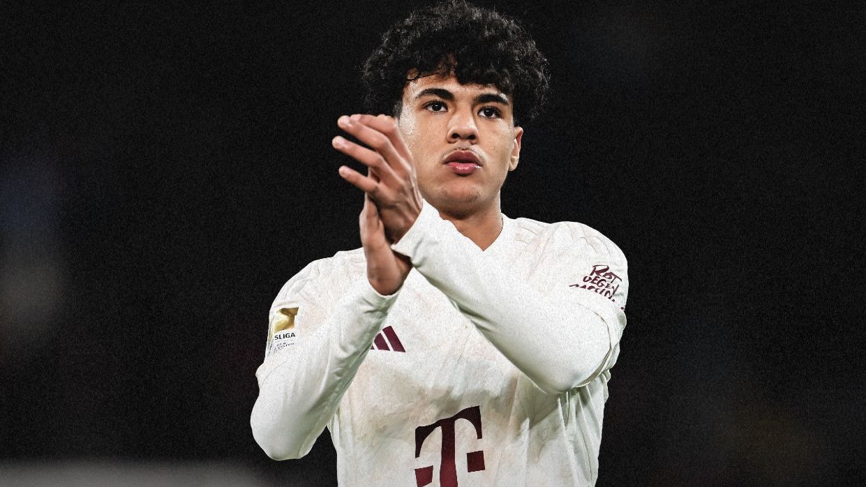 Everton target Bayern Munich youngster to replace veteran Ashley Young but David Moyes' side face La Liga competition