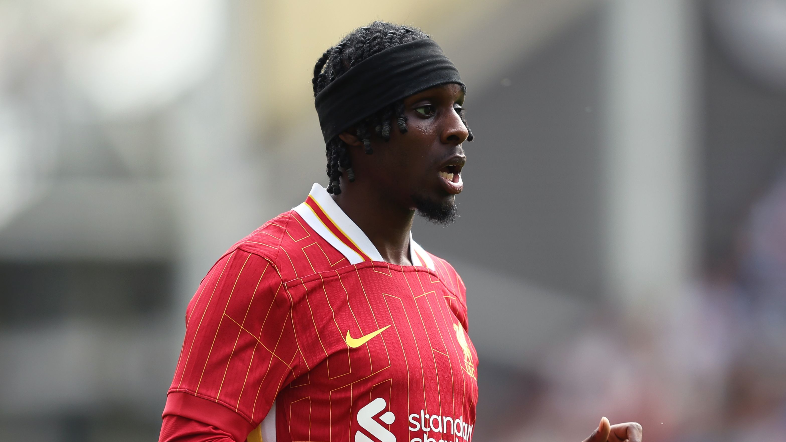 WATCH: Jeremie Frimpong claims first Liverpool triumph with UNO victory against fellow Dutchman Ryan Gravenberch as right-back embraces close friend Florian Wirtz in celebration