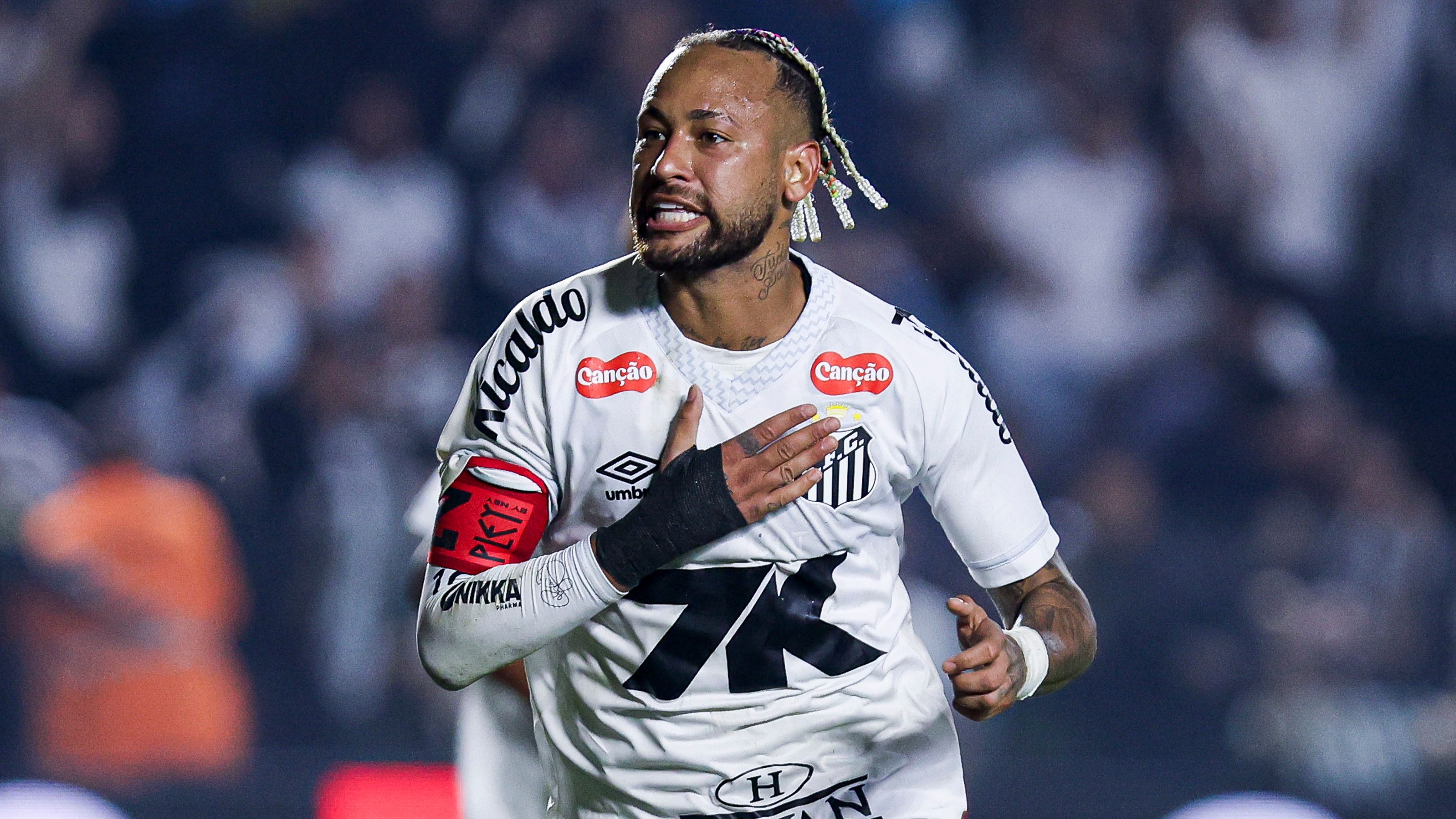 Neymar the diving king?! Ex-referee reveals how he used to ignore Brazilian's 'legendary' theatrics