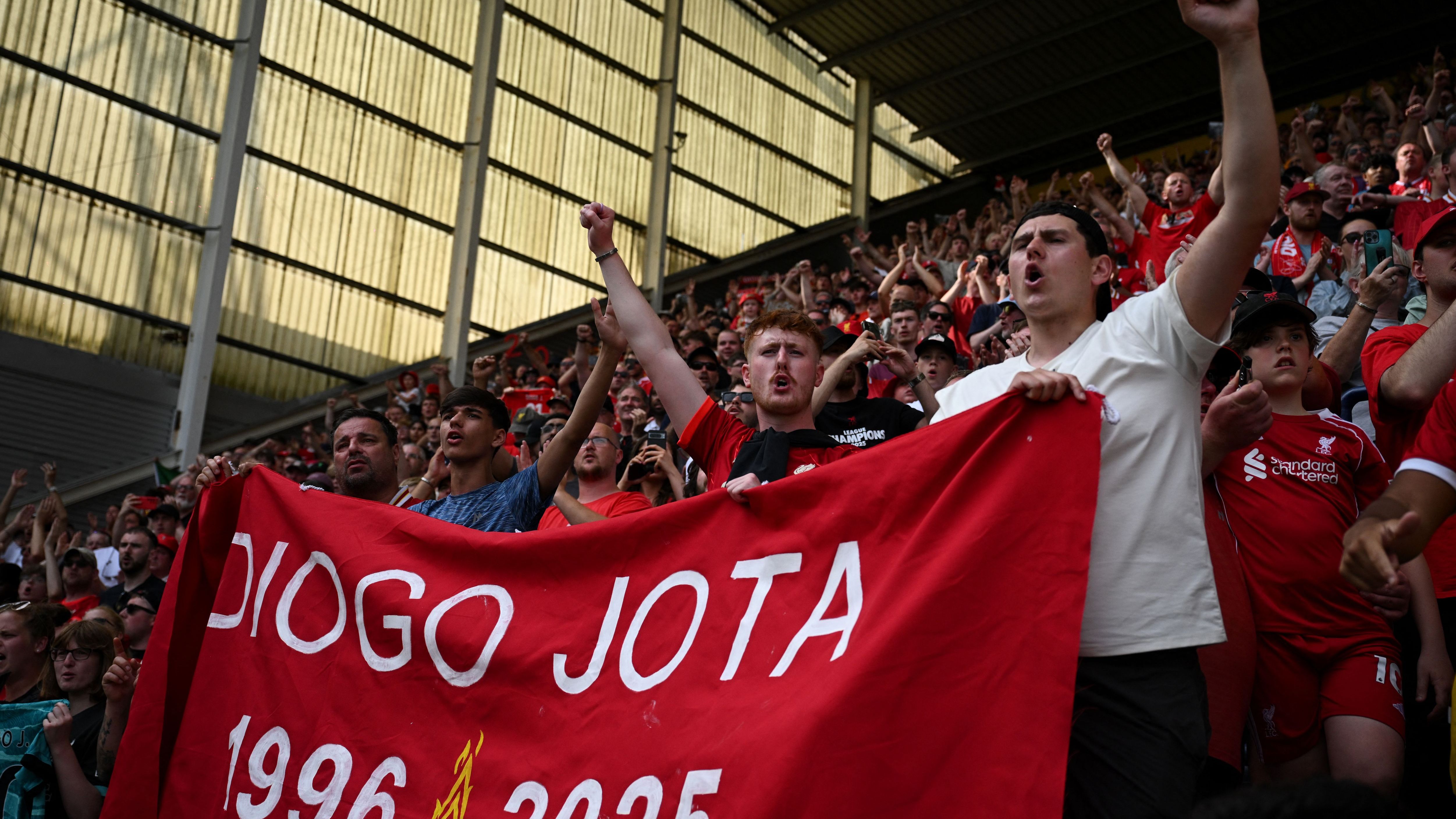 Diogo Jota's wife posts heartbreaking anniversary picture on Instagram as Rute Cardoso commemorates one month since dream wedding to Liverpool legend