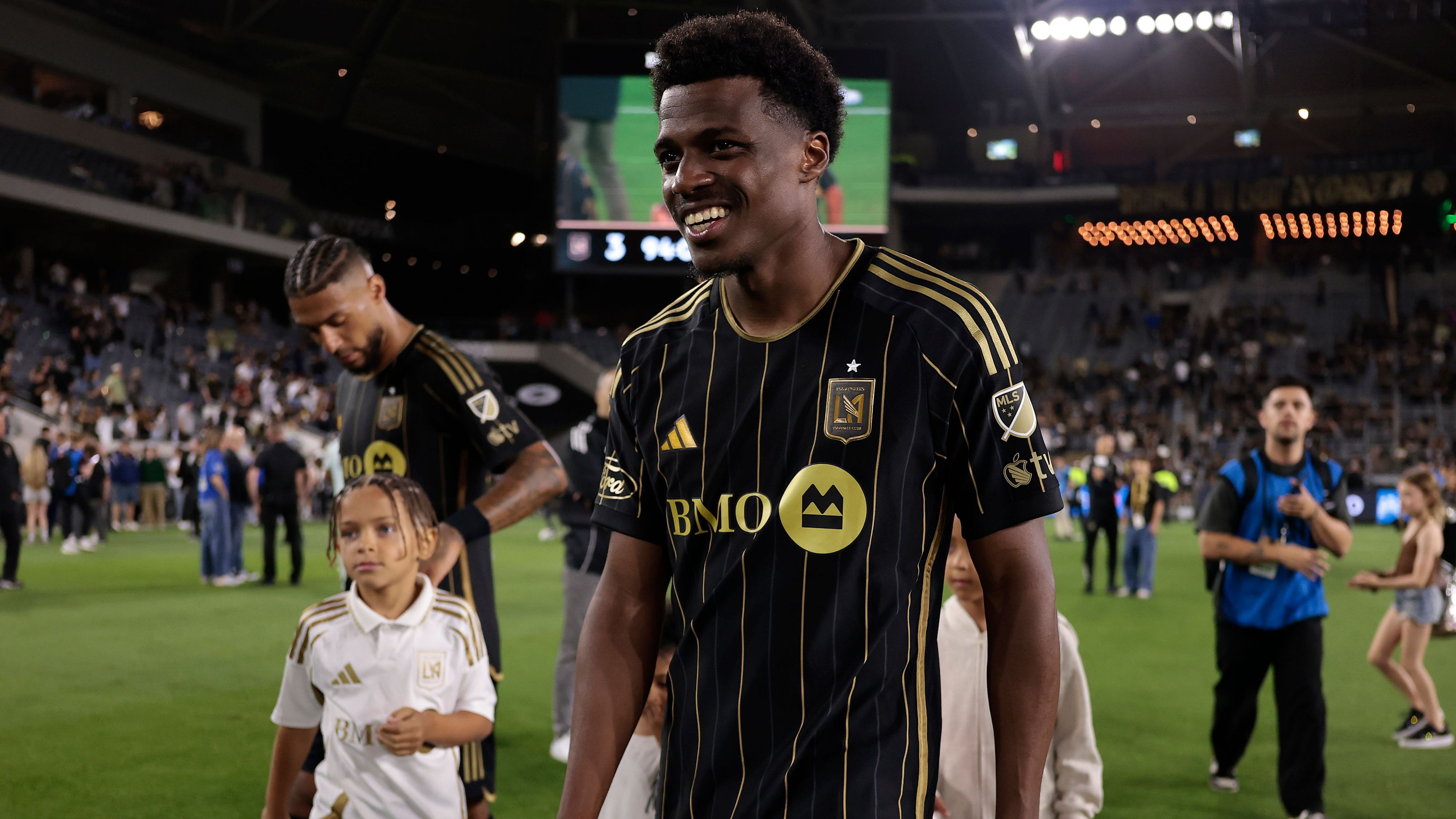 América and LAFC reportedly extend Javairo Dilrosun's loan one more day so he can play against Portland Timbers on Friday