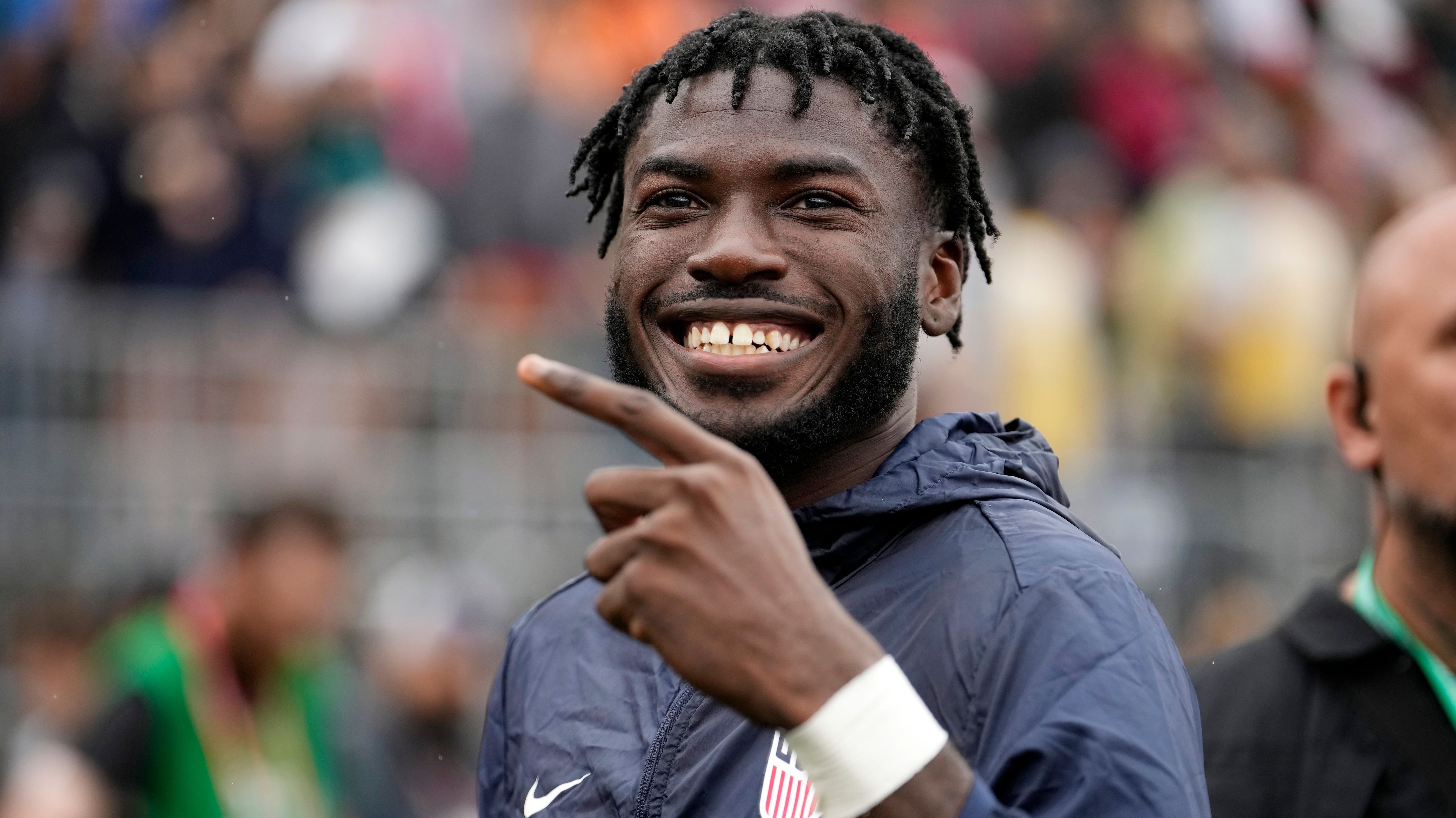 'Realistic opportunity to make a World Cup' - While Shaka Hislop has concerns over Patrick Agyemang's Derby County transfer, Herculez Gomez praises USMNT striker's move