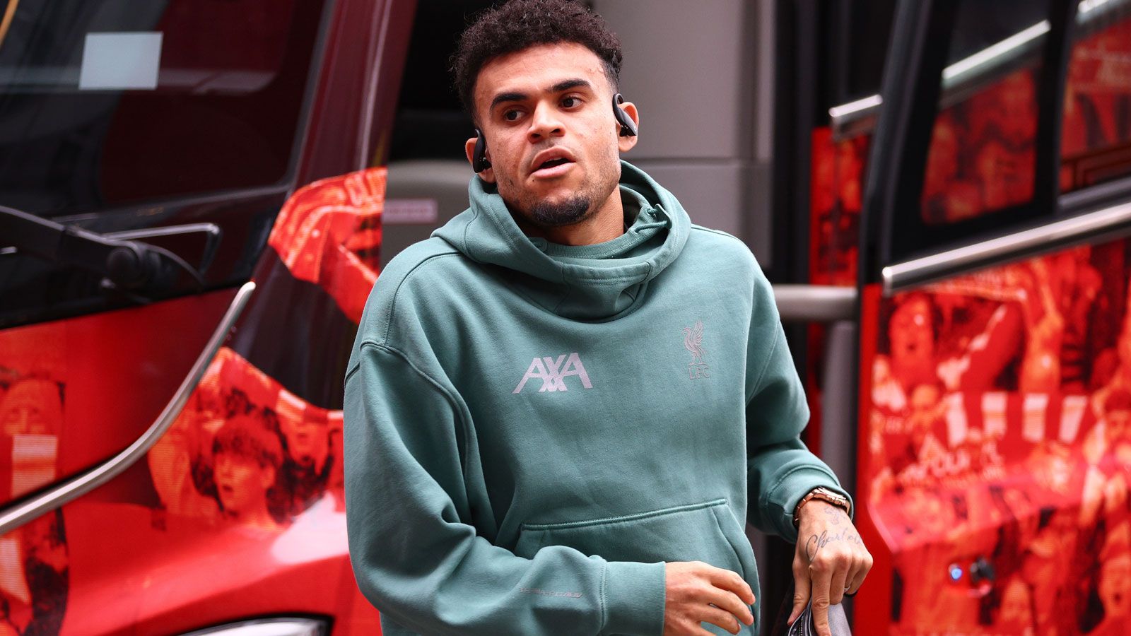 Liverpool braced for new and improved Luis Diaz bid from Bayern Munich as Reds consider Alexander Isak move after signing Hugo Ekitike