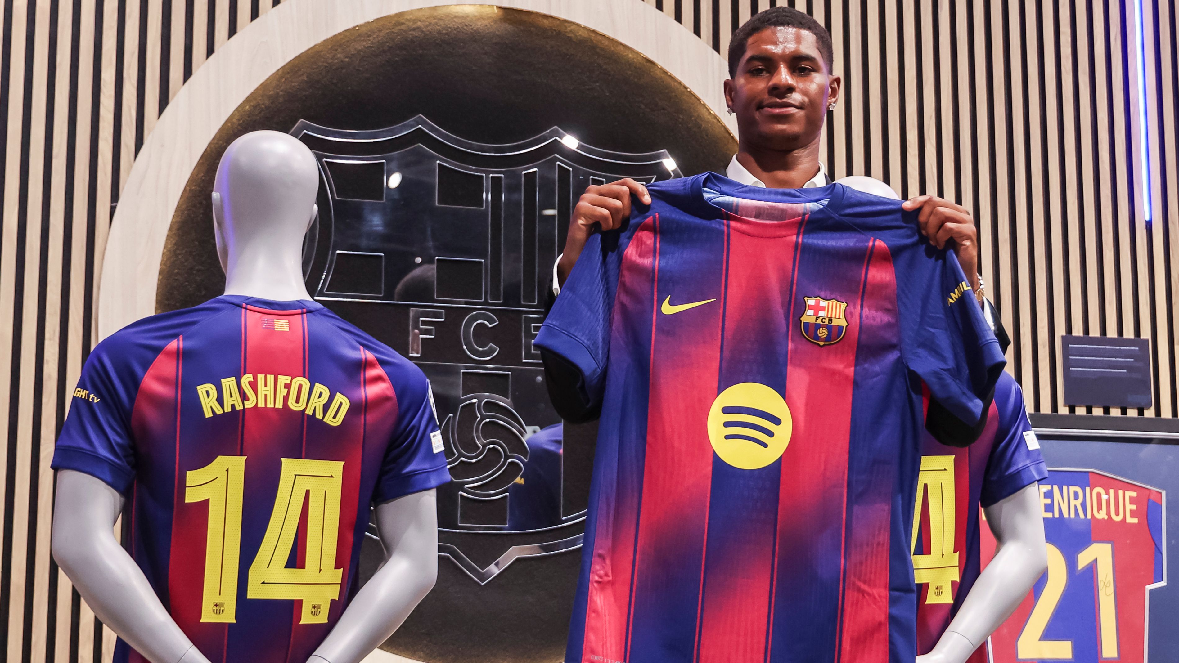 Barcelona president Joan Laporta reveals new Barcelona signing Marcus Rashford wanted to be a 'one-club man' for Man Utd before being frozen out