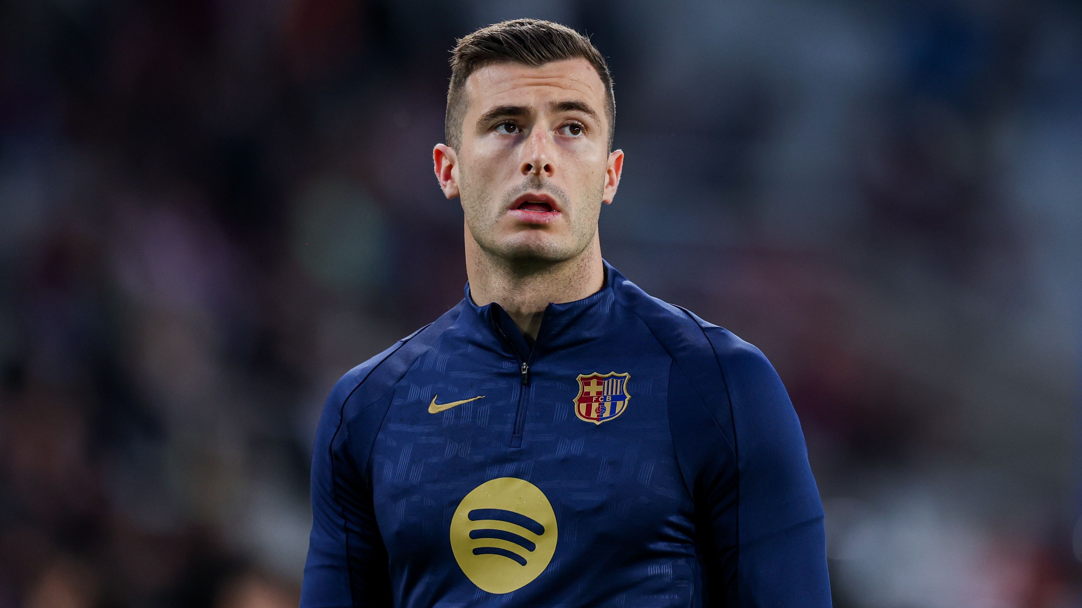 Hansi Flick stuck with goalkeeper nightmare as wantaway Inaki Pena remains only available option despite Joan Garcia arrival and Wojciech Szczesny renewal