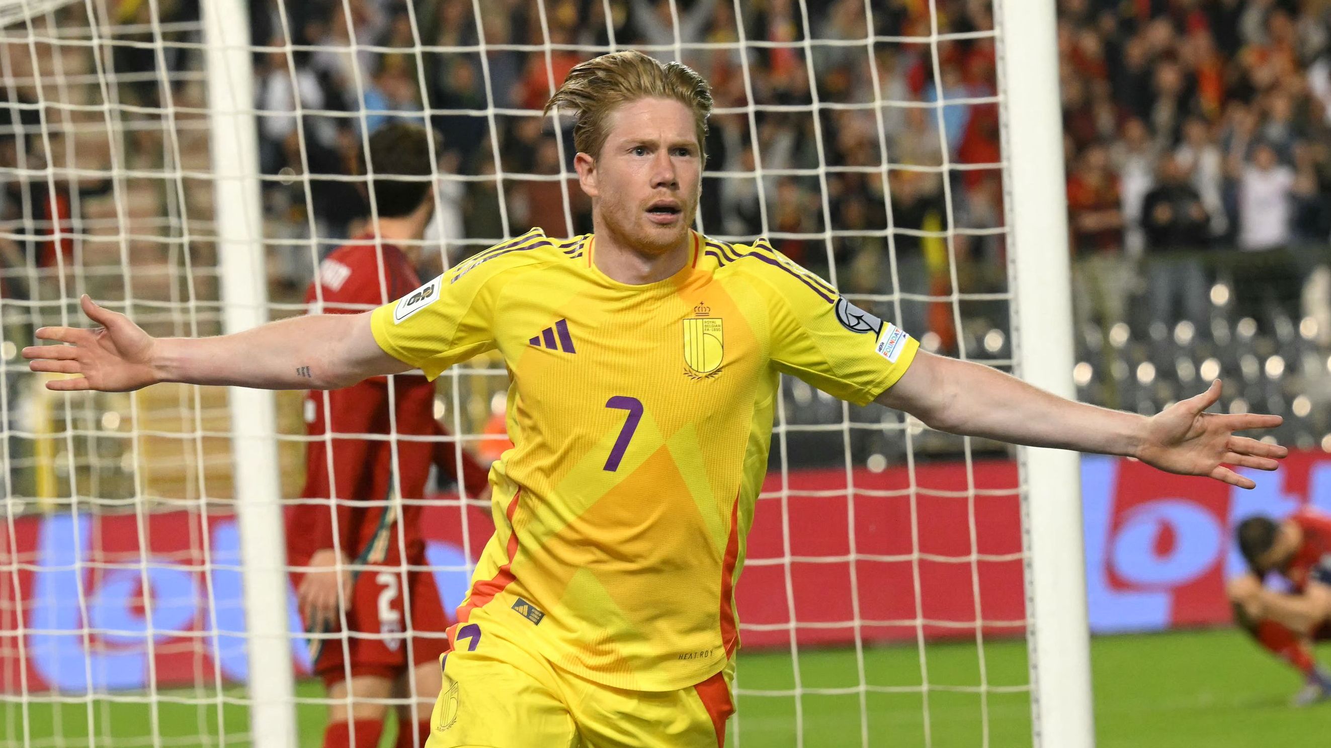 Kevin De Bruyne will be Serie A's best... if Luka Modric lets him! Axel Witsel hails new signings and backs ex-Man City star and Romelu Lukaku to fire Napoli to another title