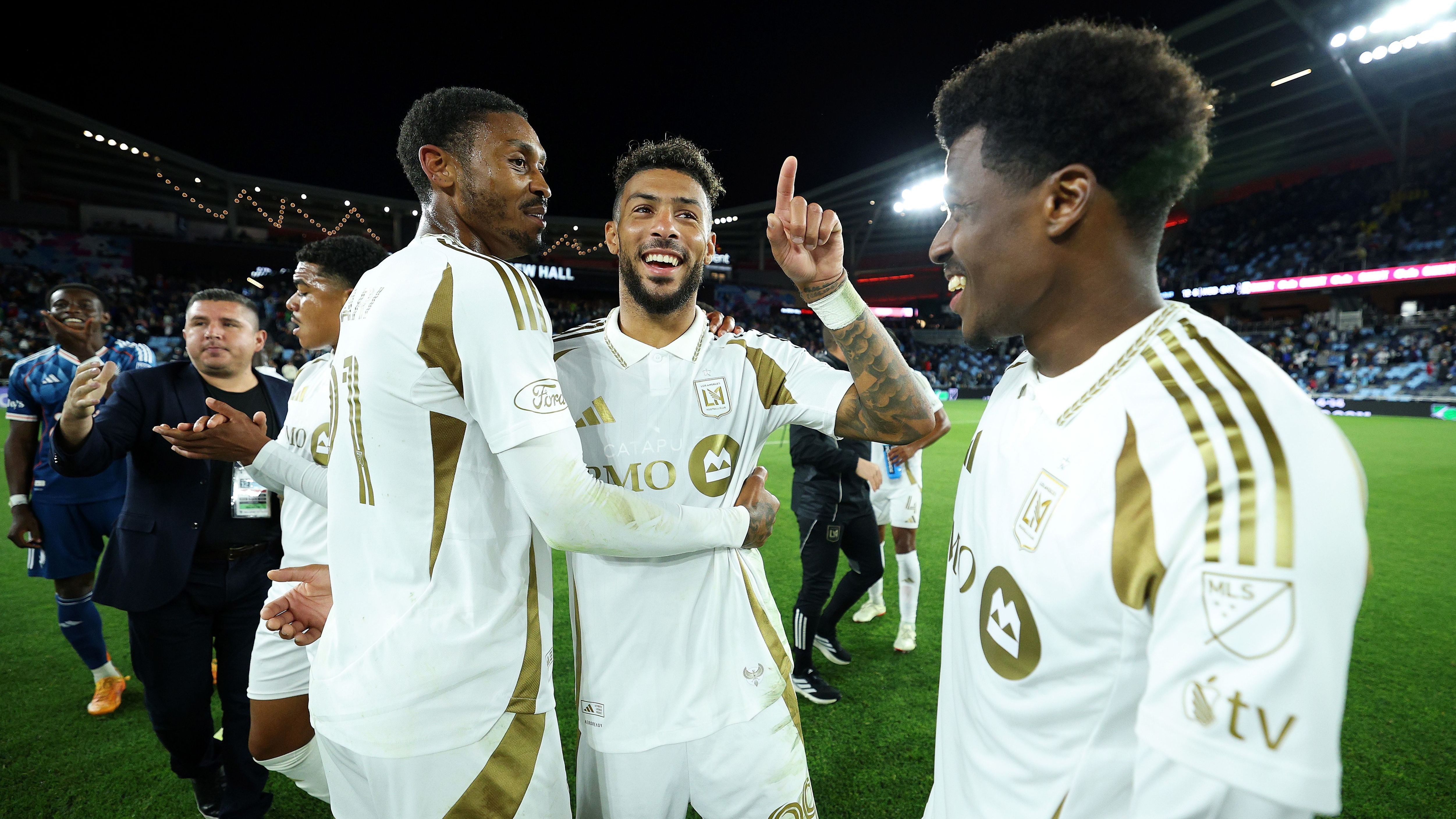 'It was a pleasure having him' - Steve Cherundolo confirms LAFC won't extend Javairo Dilrosun's loan from Club America