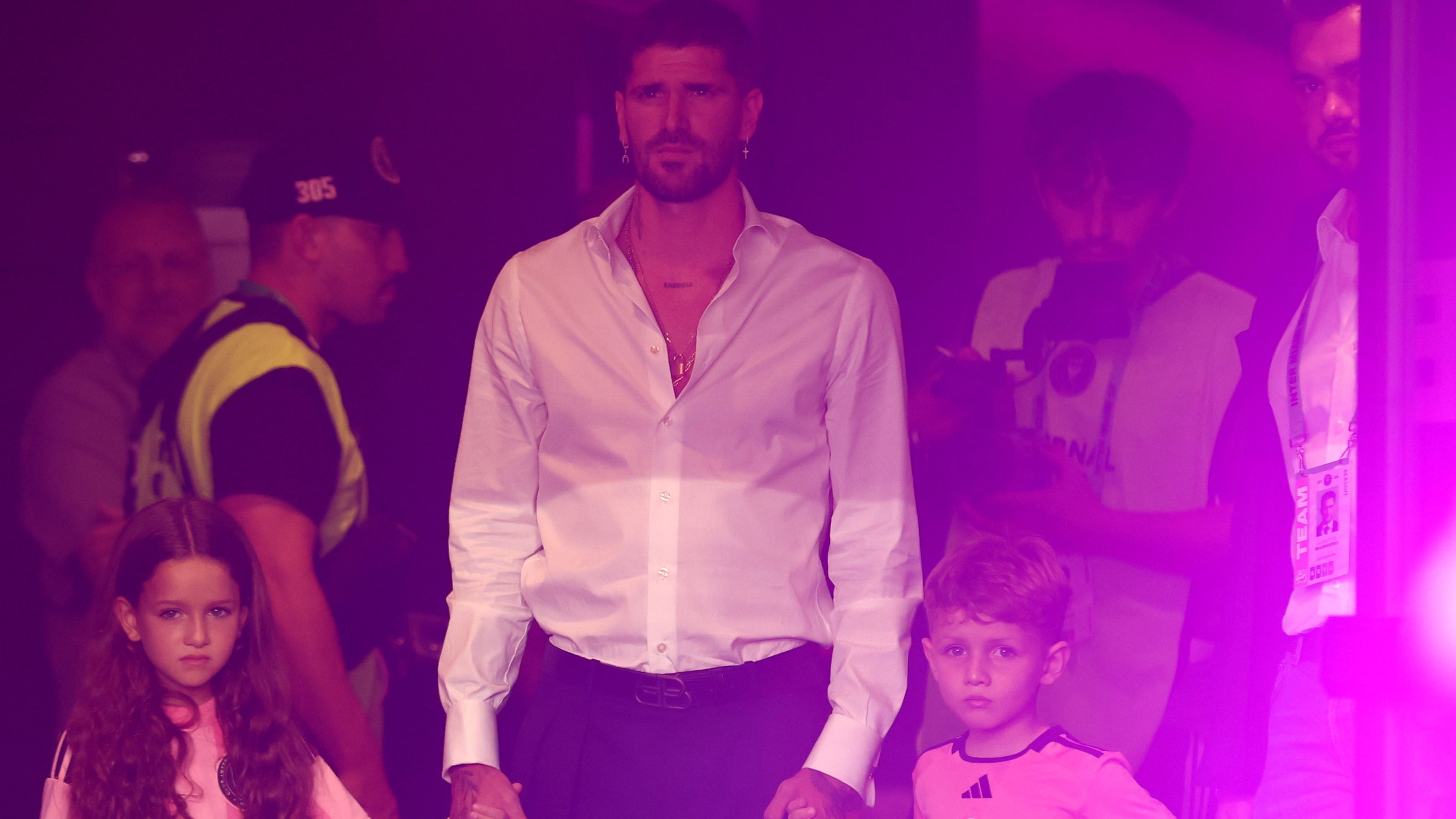 WATCH: Rodrigo De Paul receives hero's welcome at Chase Stadium before Inter Miami faces FC Cincinnati