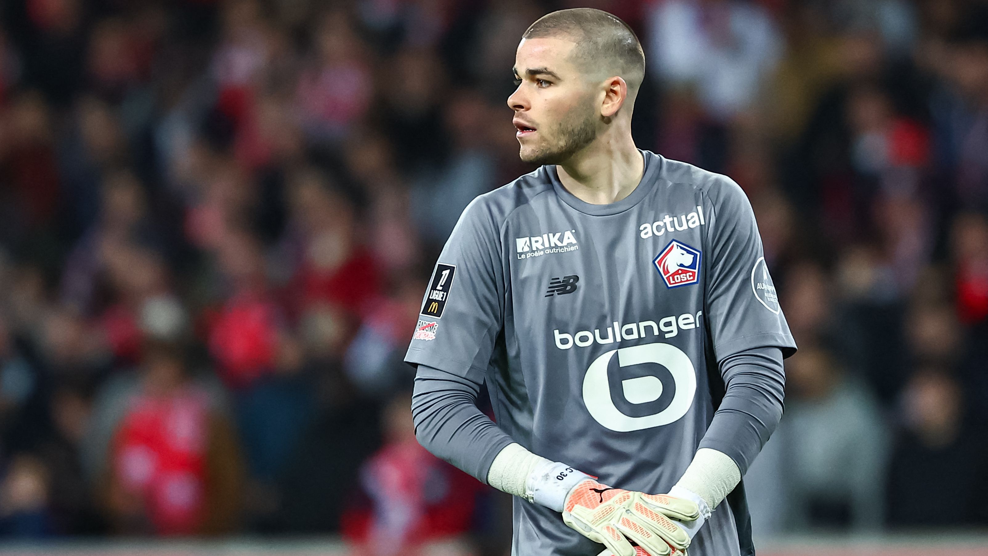 Man Utd & Man City on alert as Gianluigi Donnarumma's shock PSG exit nears after European champions agree terms with €40m replacement