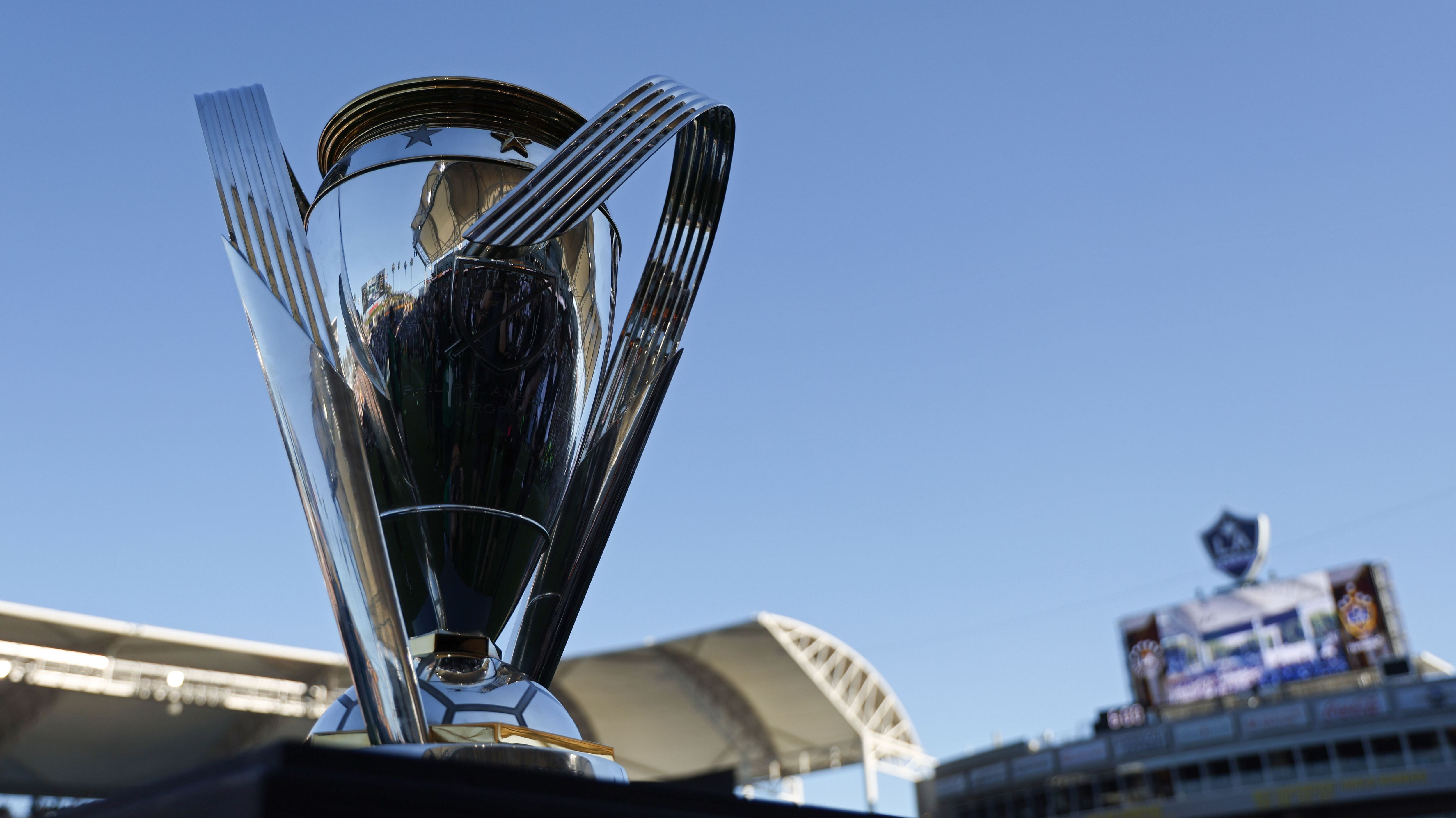 'Big, bold and arrogant' - Alexi Lalas urges MLS to announce 'monumental' fall-to-spring schedule change ahead of 2026 World Cup, capitalize on momentum