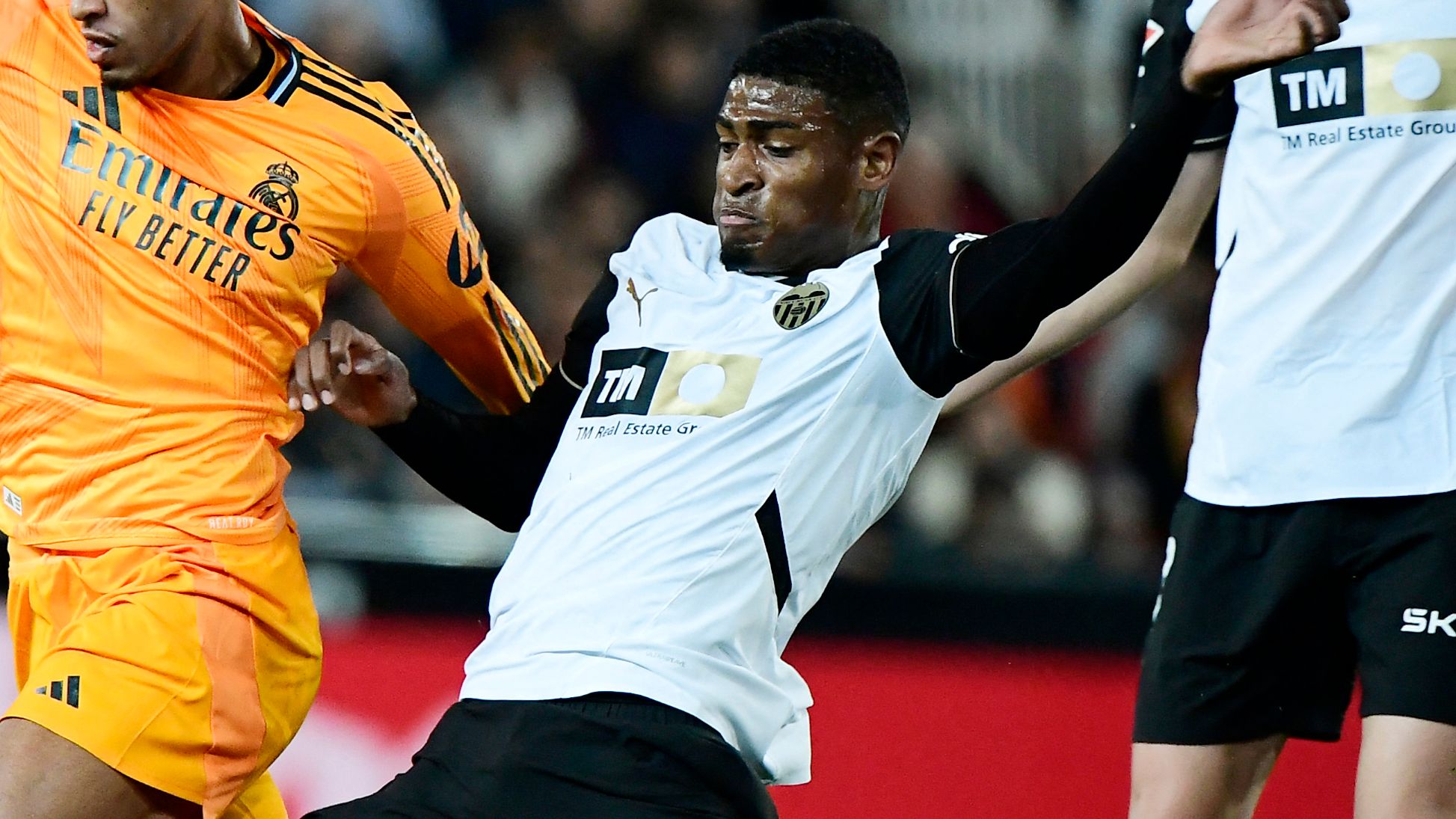 Cristhian Mosquera: Why Arsenal want to sign Valencia's young defender who almost chose basketball career over football