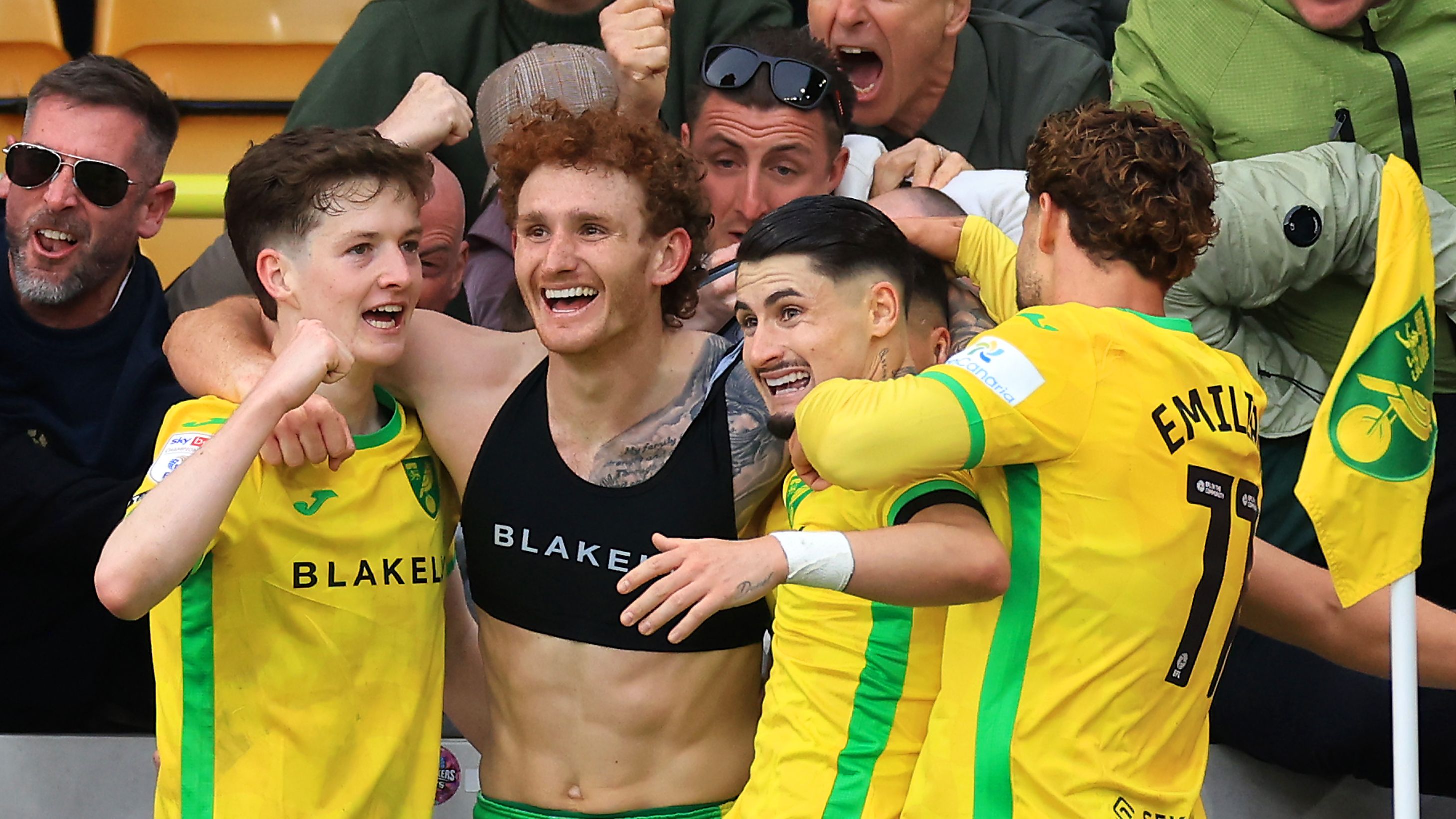 USMNT forward Josh Sargent reportedly in talks with Wolfsburg over transfer from Norwich City