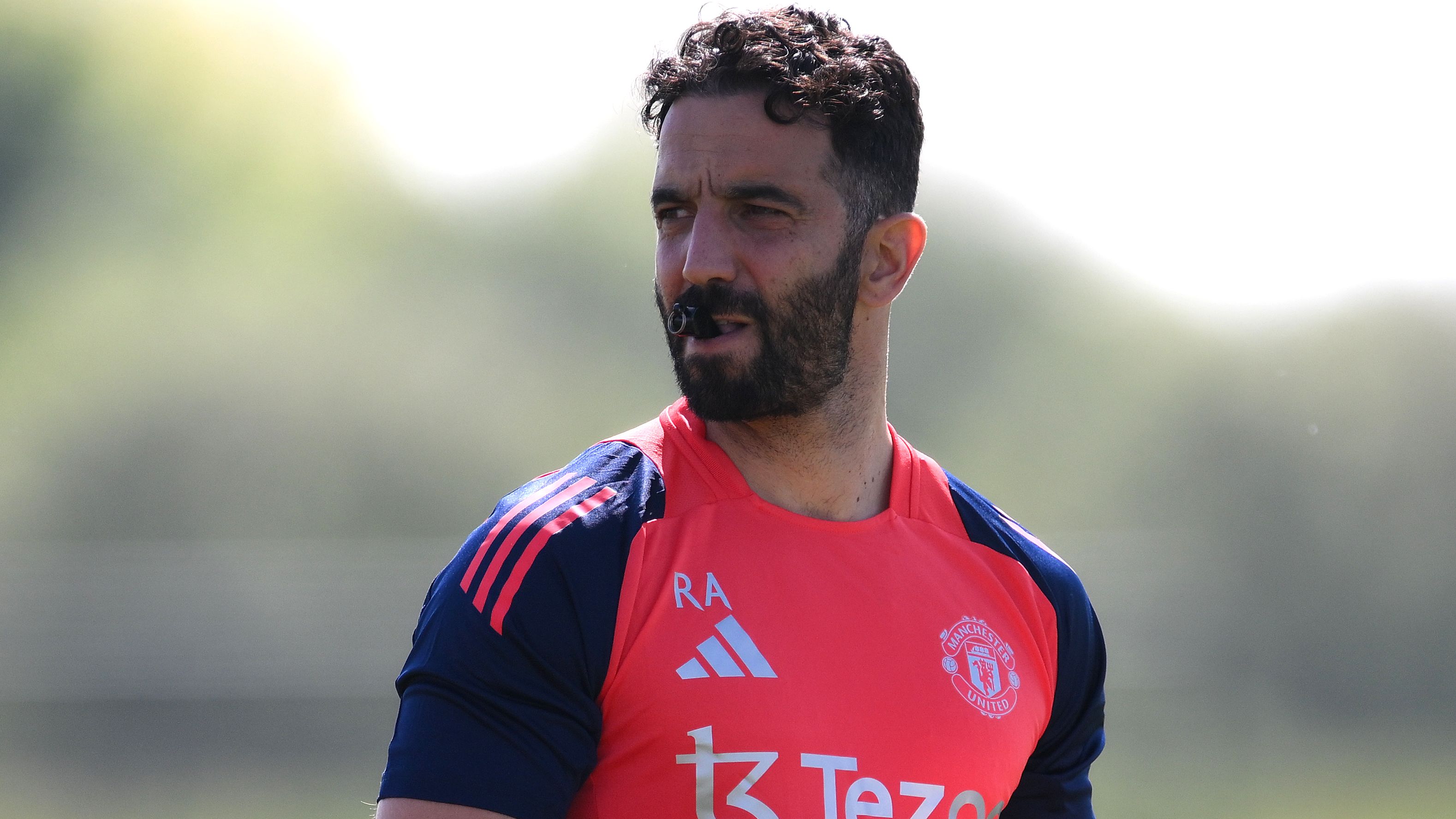 Man Utd in shock move to land former Bayern Munich midfielder but face competition from Atletico Madrid