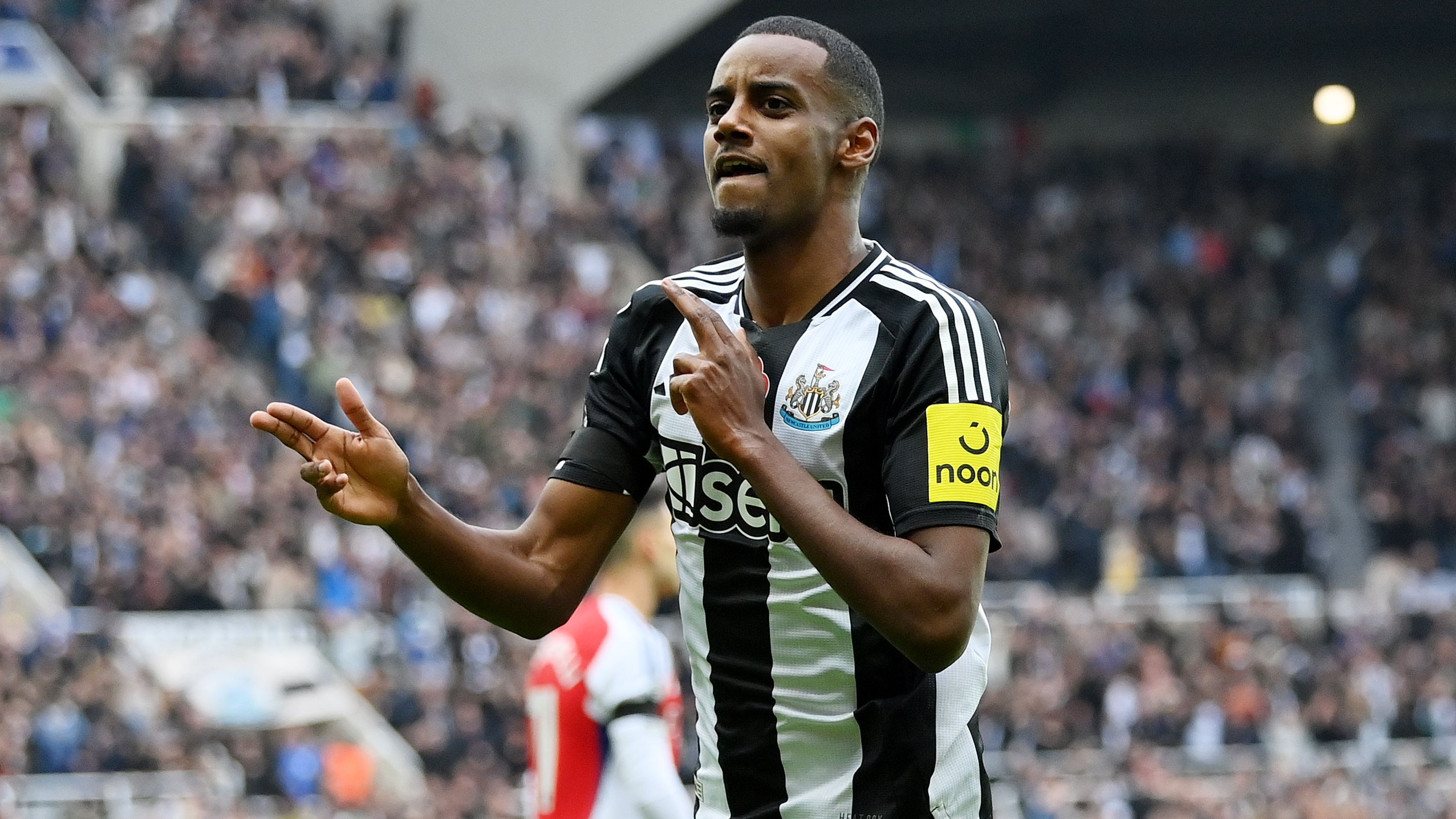 Liverpool approach Newcastle over £120m Alexander Isak transfer