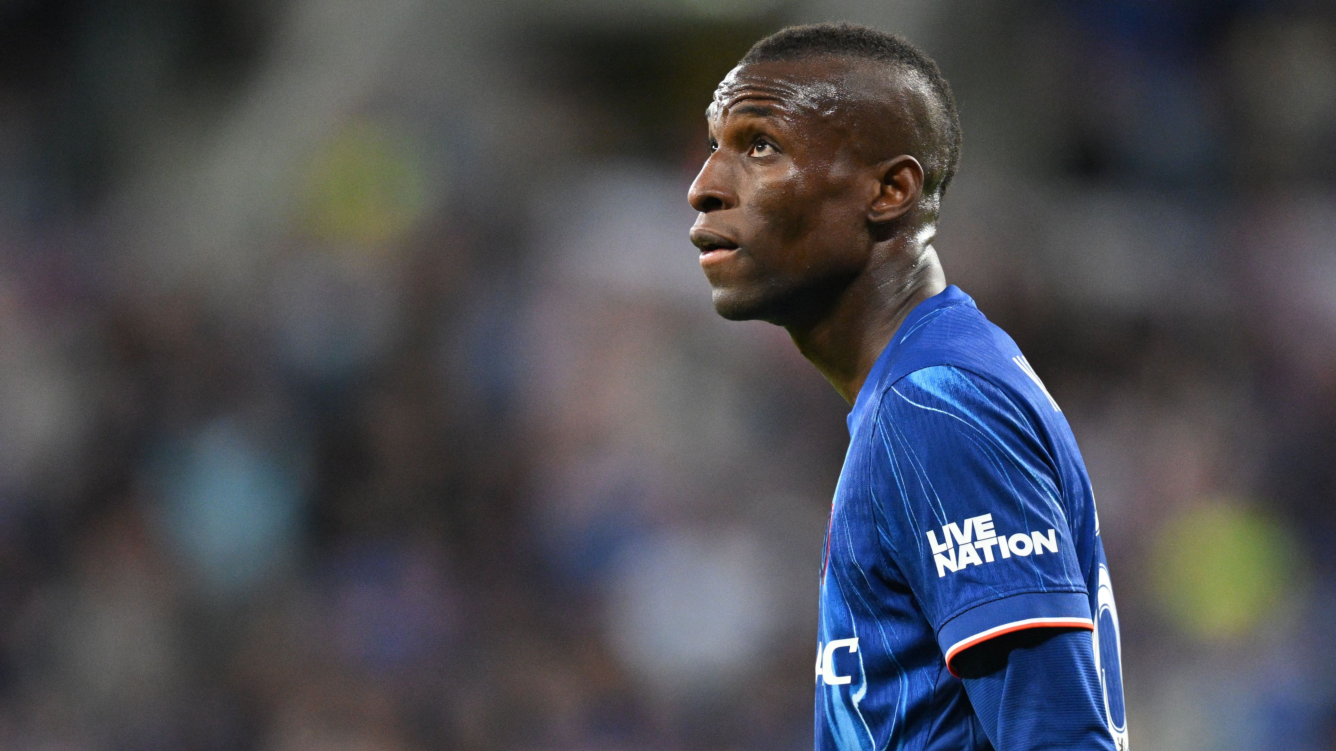 Man Utd eyeing Nicolas Jackson as new striker! Chelsea forward considering future at Stamford Bridge with Red Devils potentially offering lifeline to Senegal star