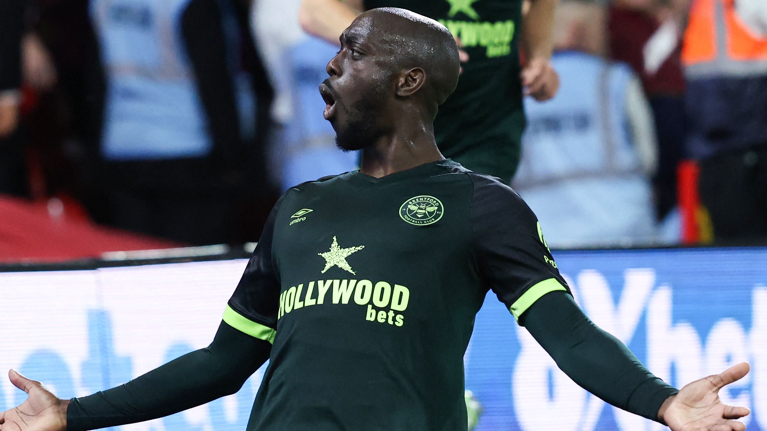 Newcastle set sights on Yoane Wissa after pulling out of Hugo Ekitike race in deal that could have huge knock-on effect for Man Utd