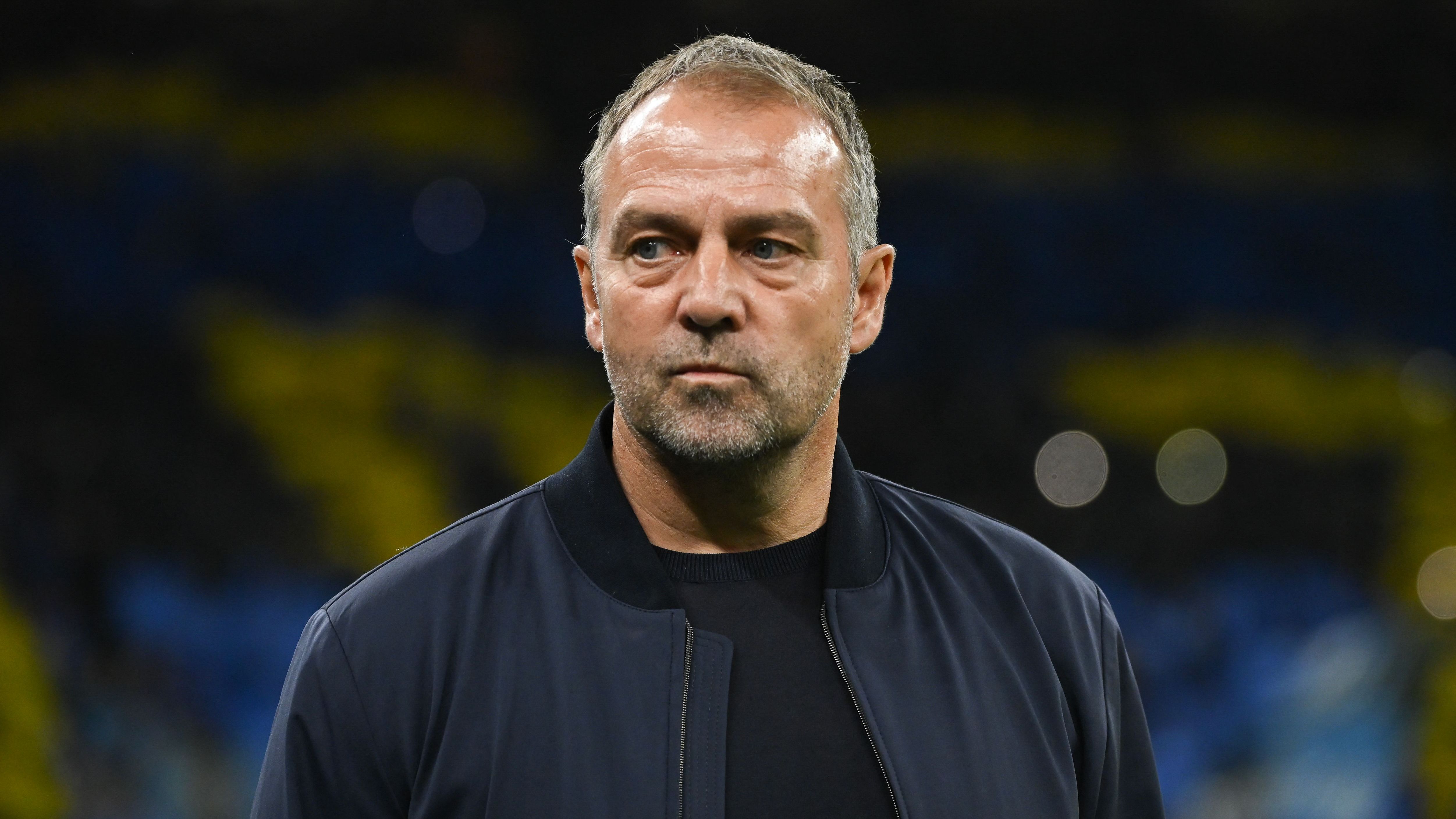 Barcelona trying to bring back former midfielder as Hansi Flick wants his former Bayern Munich player on coaching staff