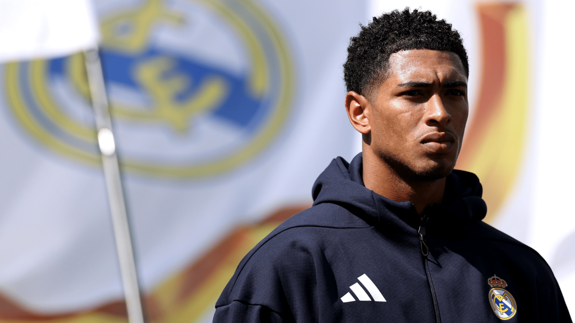 Jude Bellingham goes incognito! Real Madrid star looks unrecognisable on trip to London after shoulder surgery