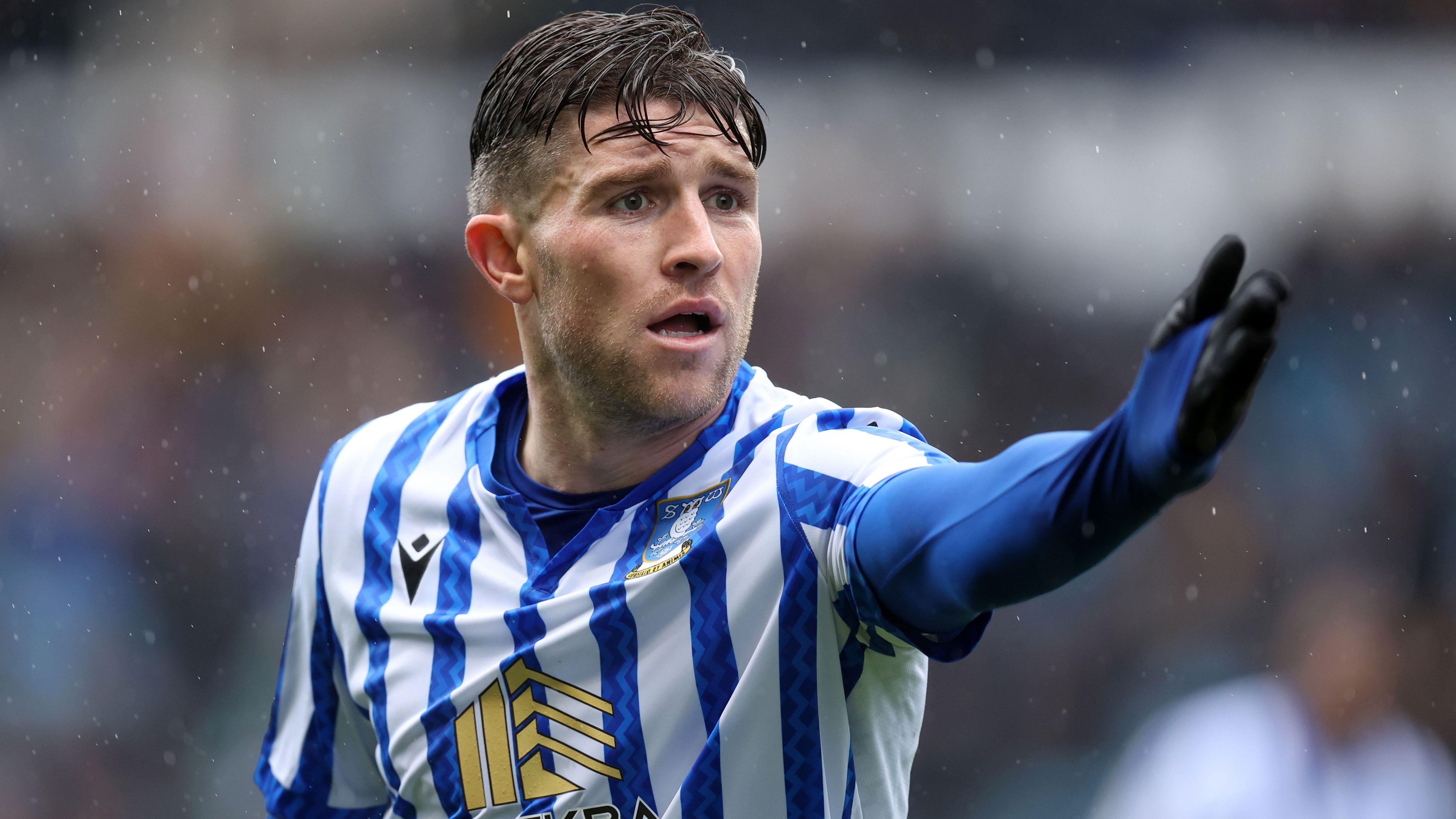 Wrexham make another signing as son of Premier League cult hero joins Ryan Reynolds & Co on free transfer