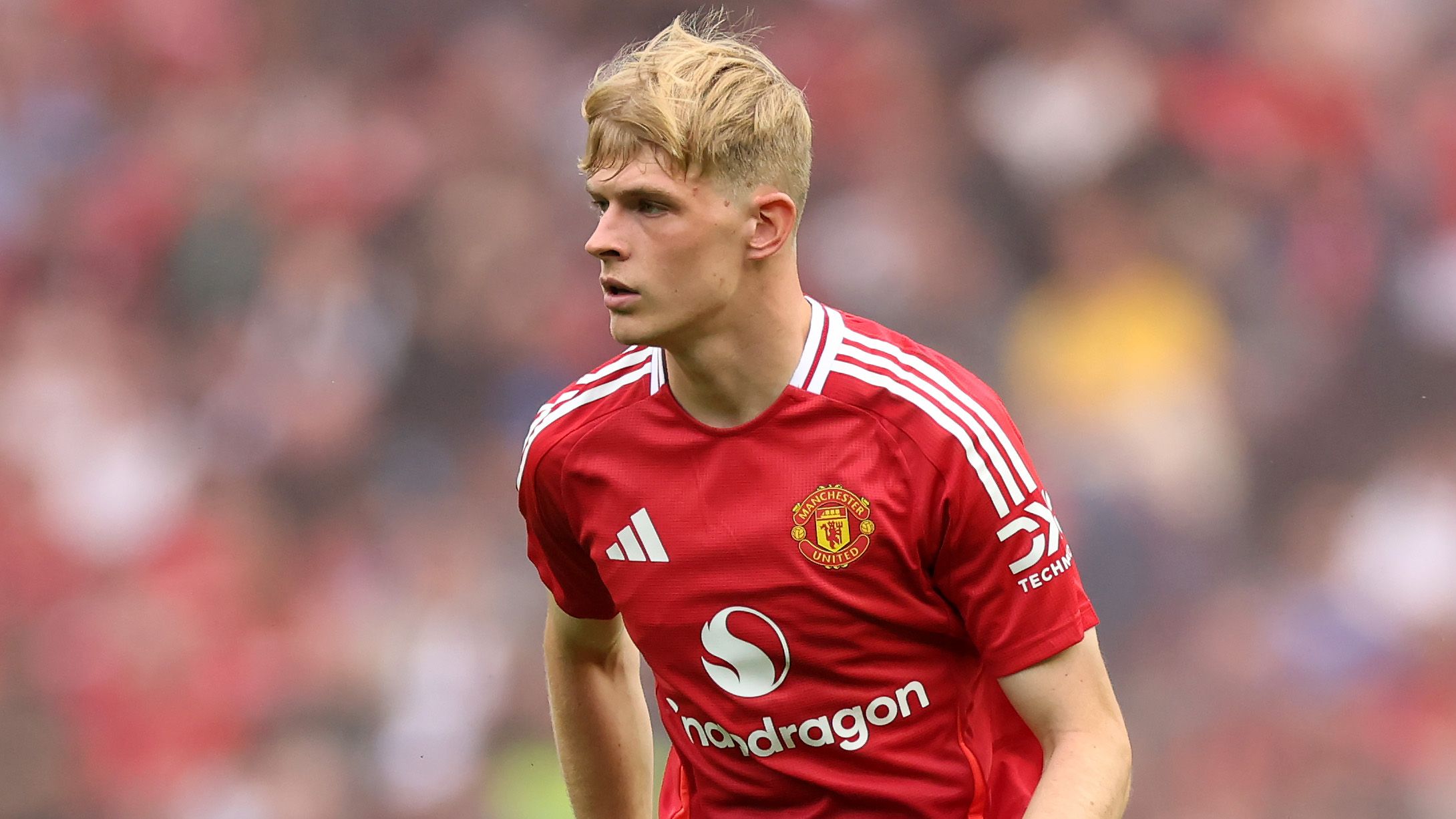 Man Utd to send Toby Collyer out on loan as Ruben Amorim aims to bring in new midfielder