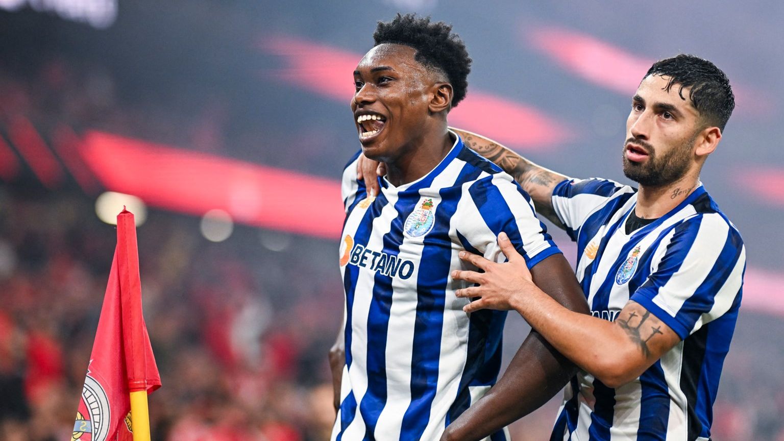 Ollie Watkins' replacement?! Aston Villa eye €80m striker amid Man Utd interest in England international