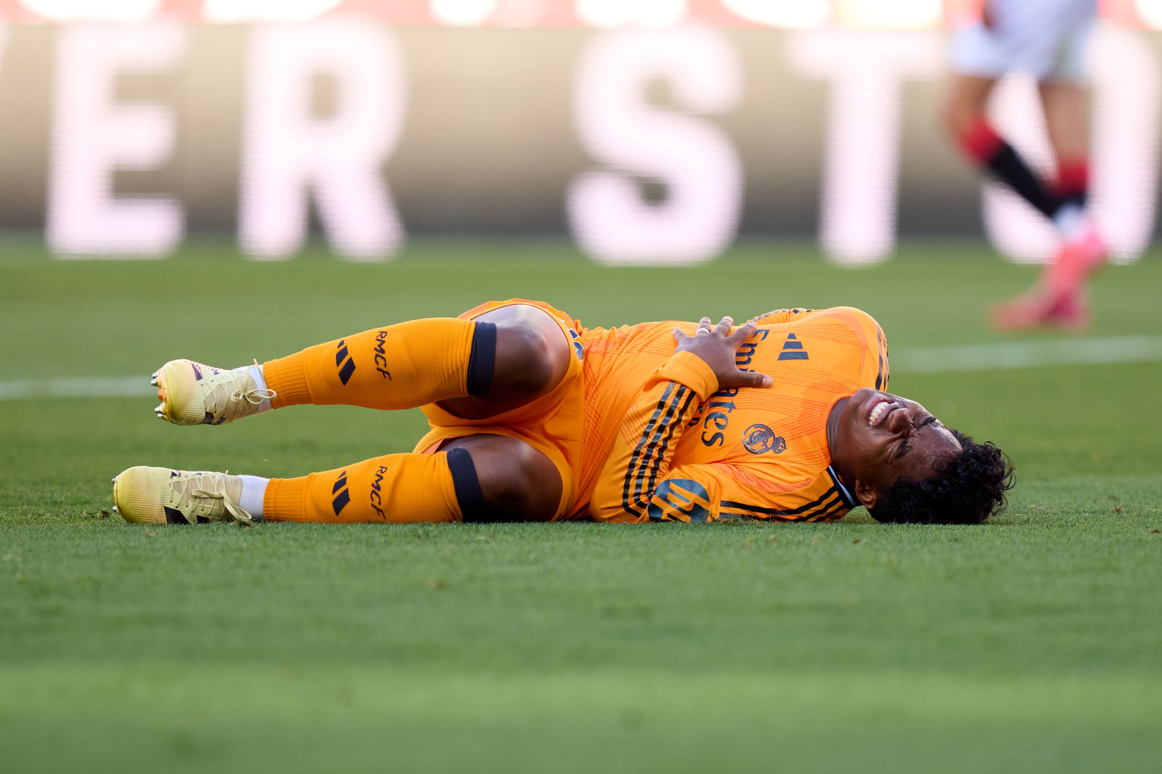 Endrick makes clear decision over Real Madrid future after sustaining injury that could keep him out for two months