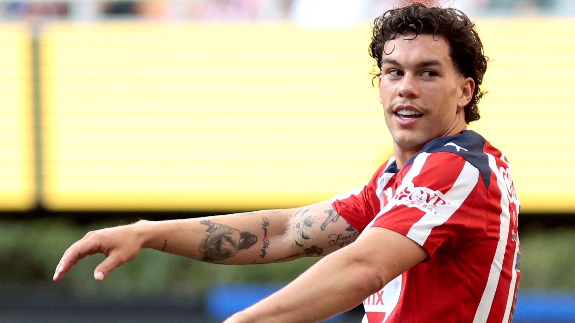 'Cowell is our center forward' - Gabriel Milito explains why USMNT's Cade Cowell has earned the starting striker role for Chivas