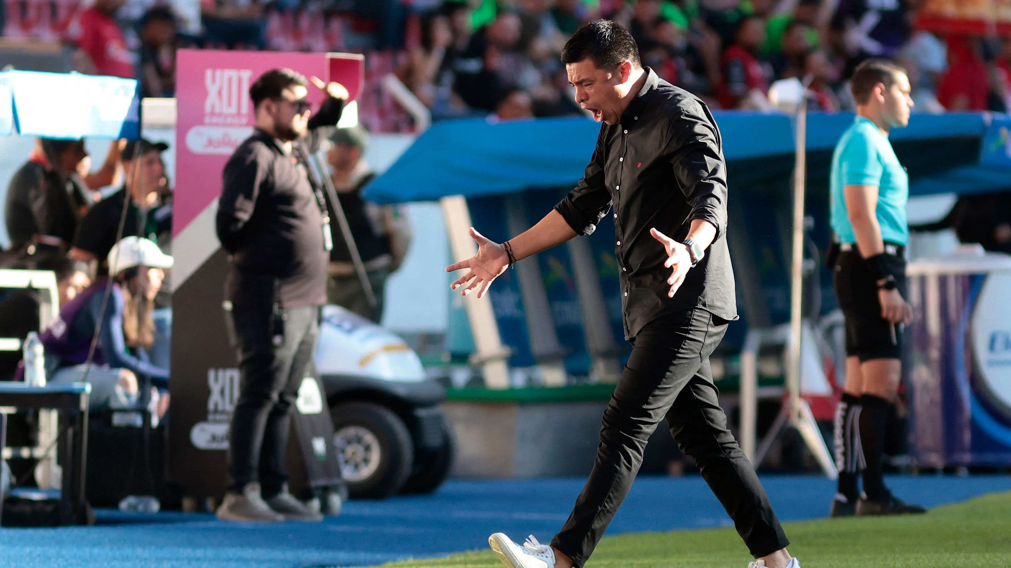 'Aura that can influence the game' - Atlas coach Gonzalo Pineda aware of threat Leo Messi presents, wary of Leagues Cup matchup vs Inter Miami