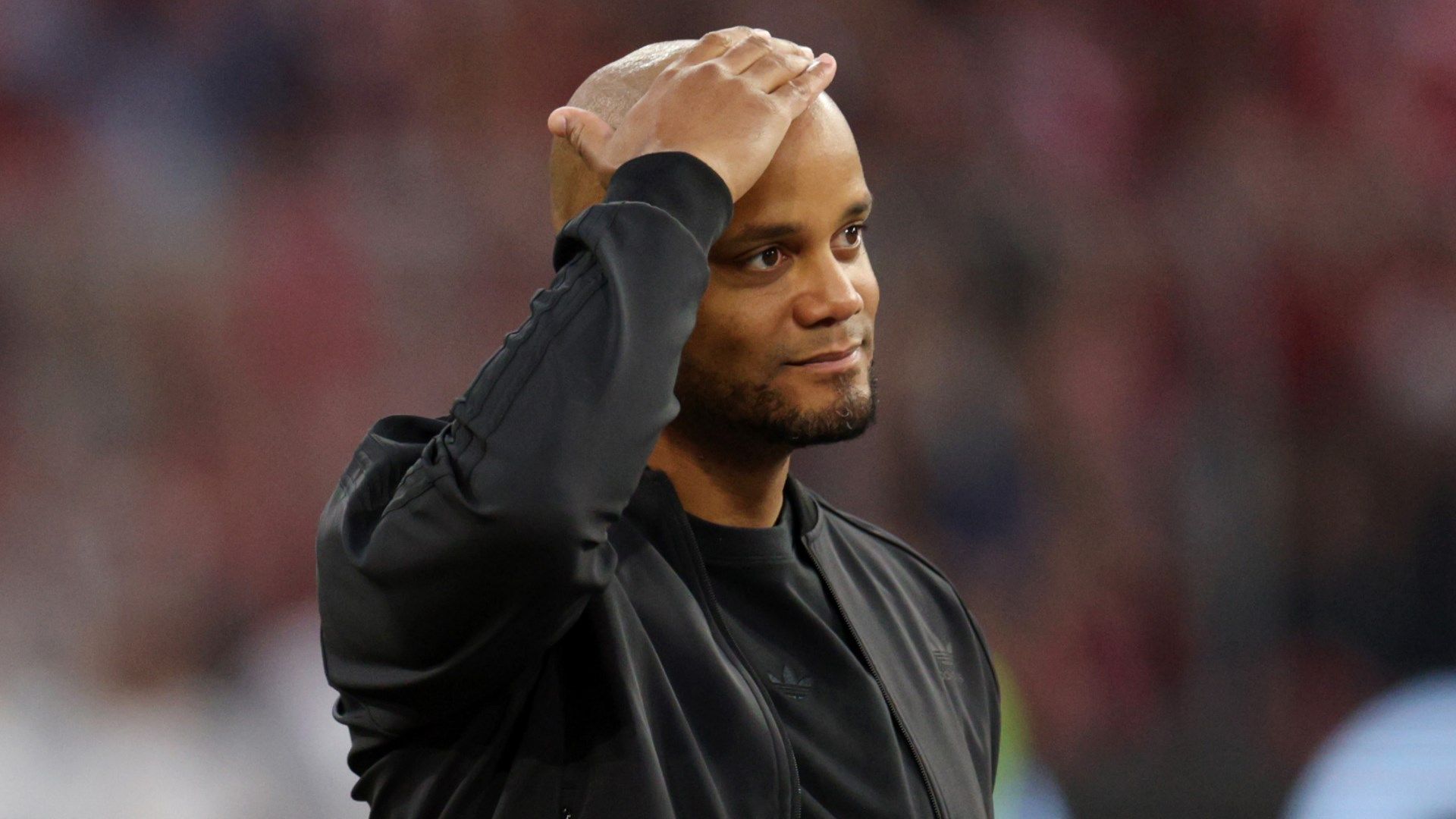 Bayern Munich admit to 'regret' as Everton complete €9m signing of highly-rated teenage left-back