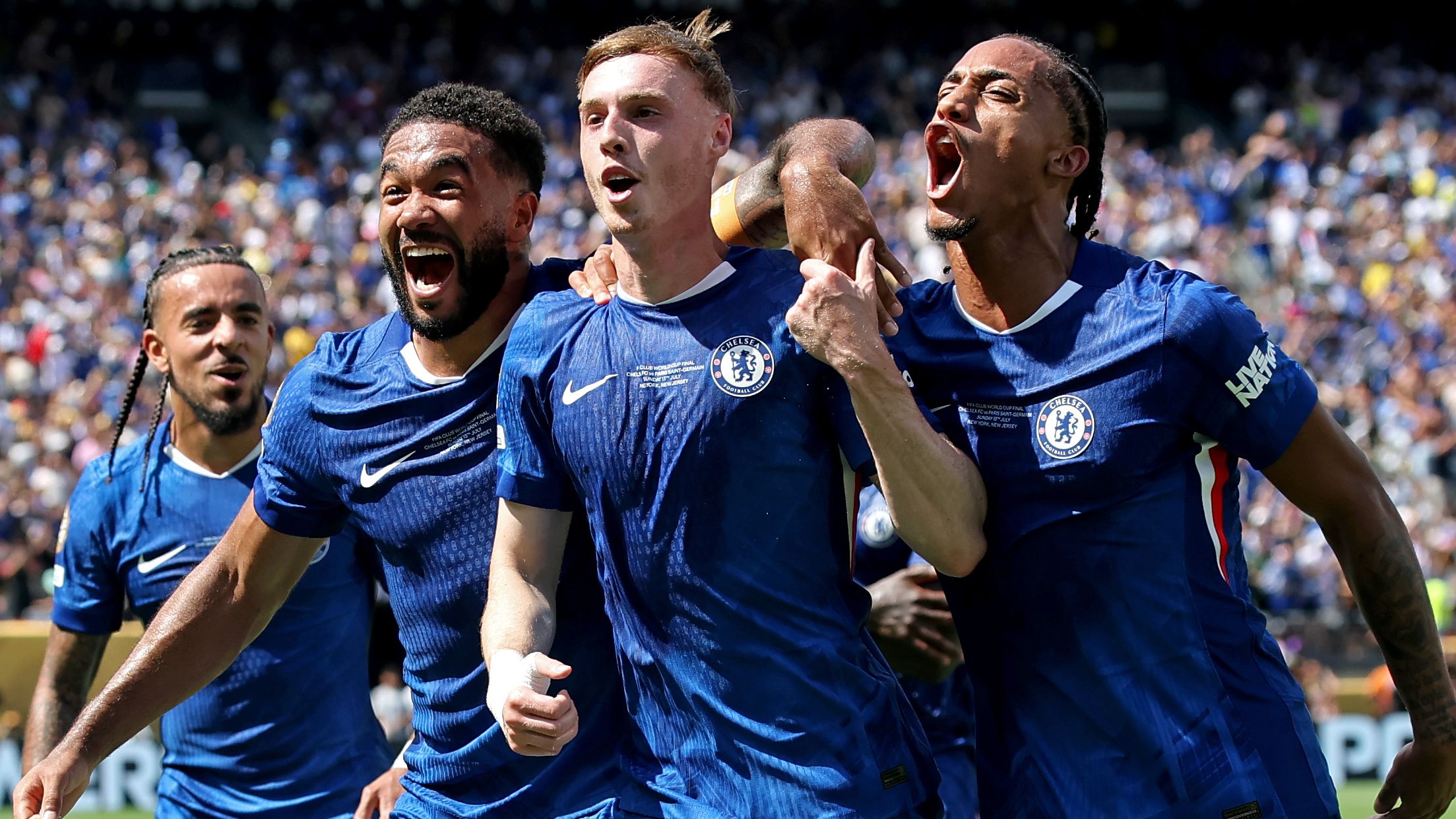 'Makes it look so easy' - Cole Palmer compared to Eden Hazard as former Chelsea boss backs 'intelligent' England international to win the Ballon d'Or