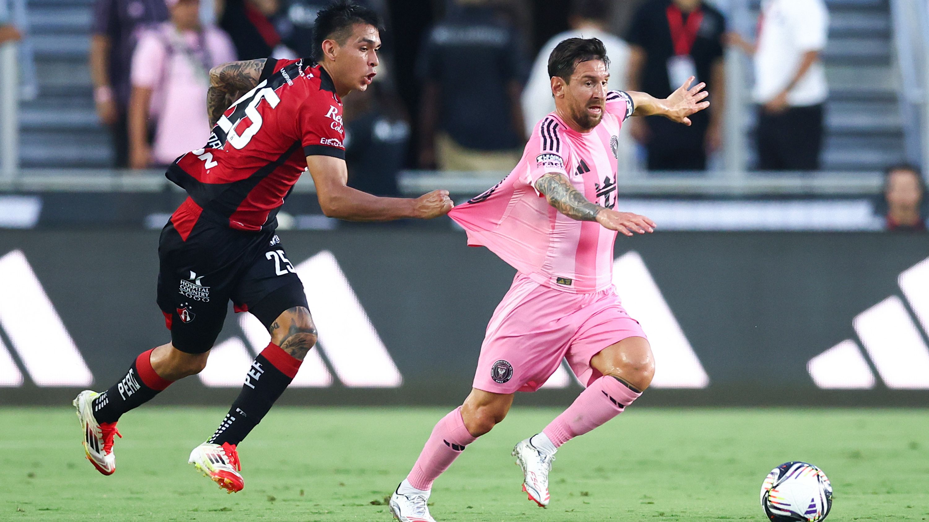 'We all hope he renews his contract' - Javier Mascherano says negotiations to extend Leo Messi's stay with Inter Miami are being handled 'privately' but he's optimisic