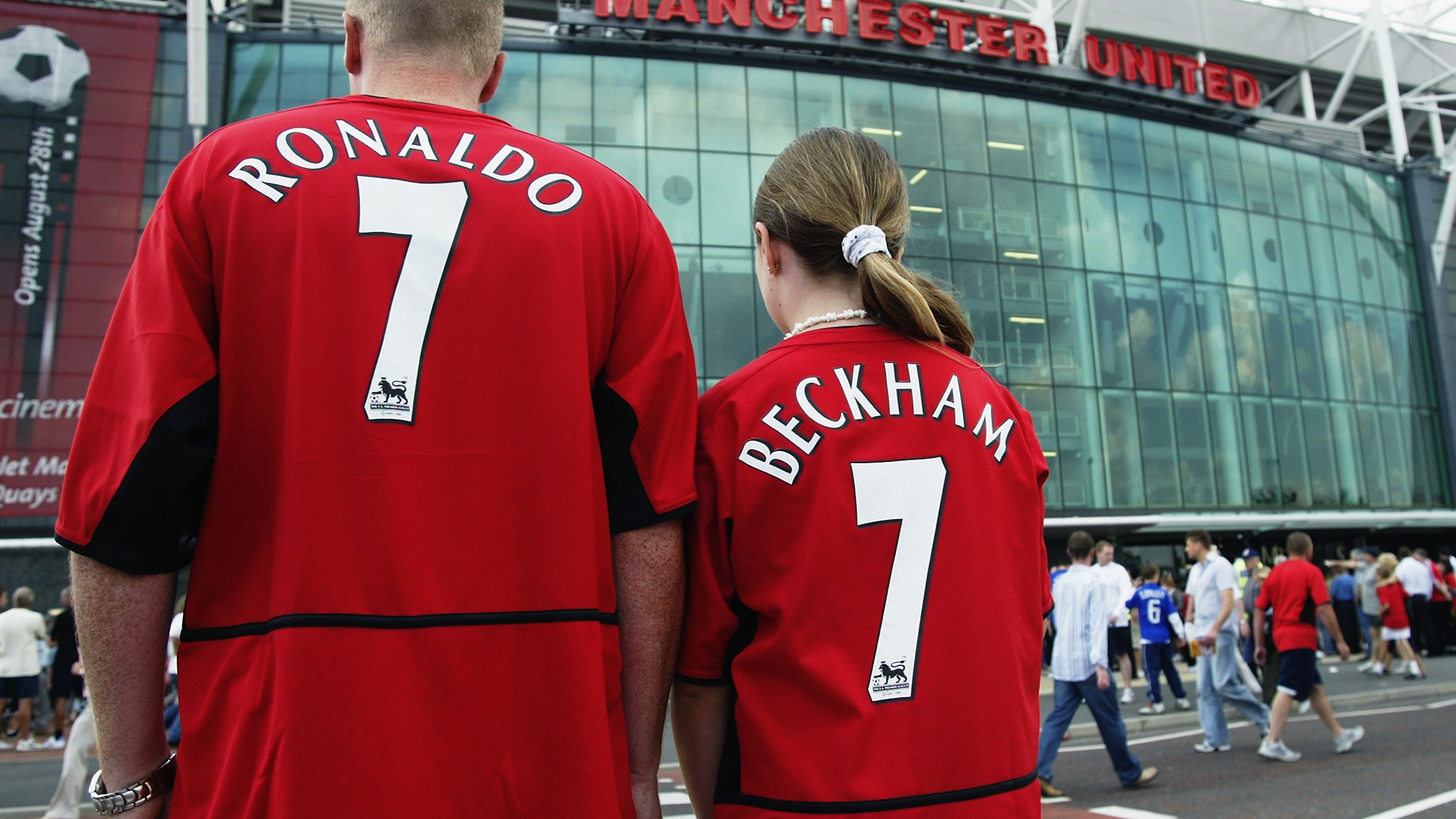 Man Utd club shop bans supporters from printing names of legendary trio on back of shirts due to key licensing issue