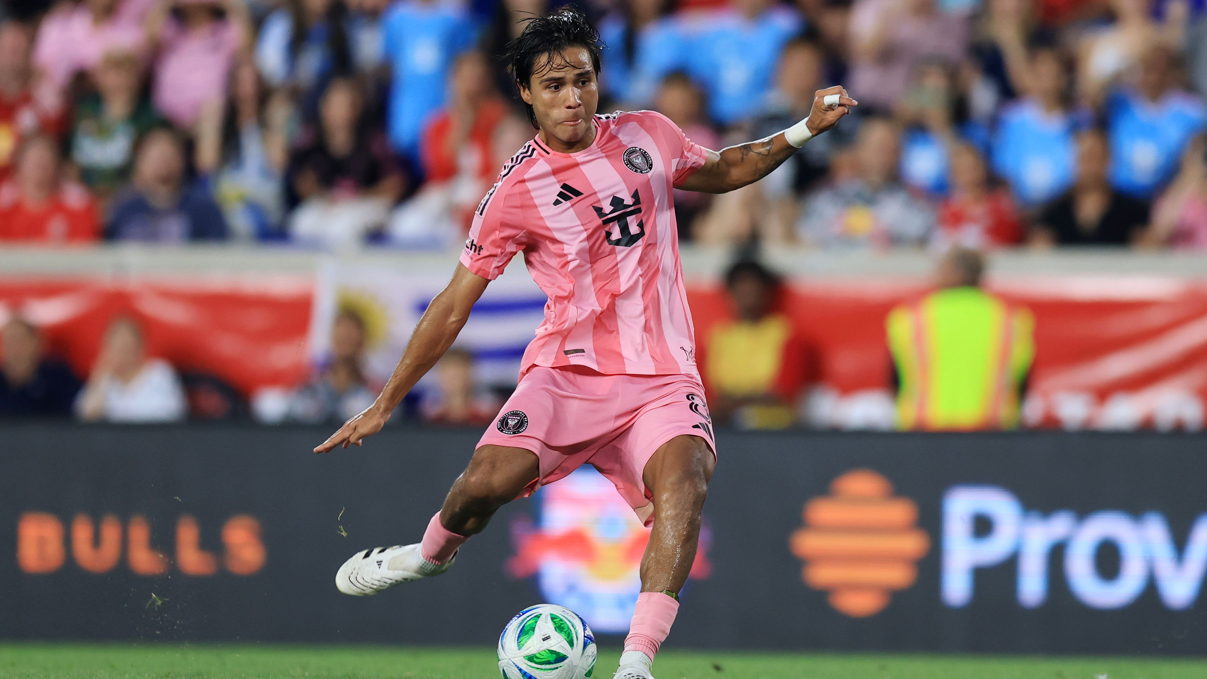 'He felt something' - Inter Miami's Javier Mascherano says Lionel Messi felt hamstring discomfort before early exit, with tests still to come