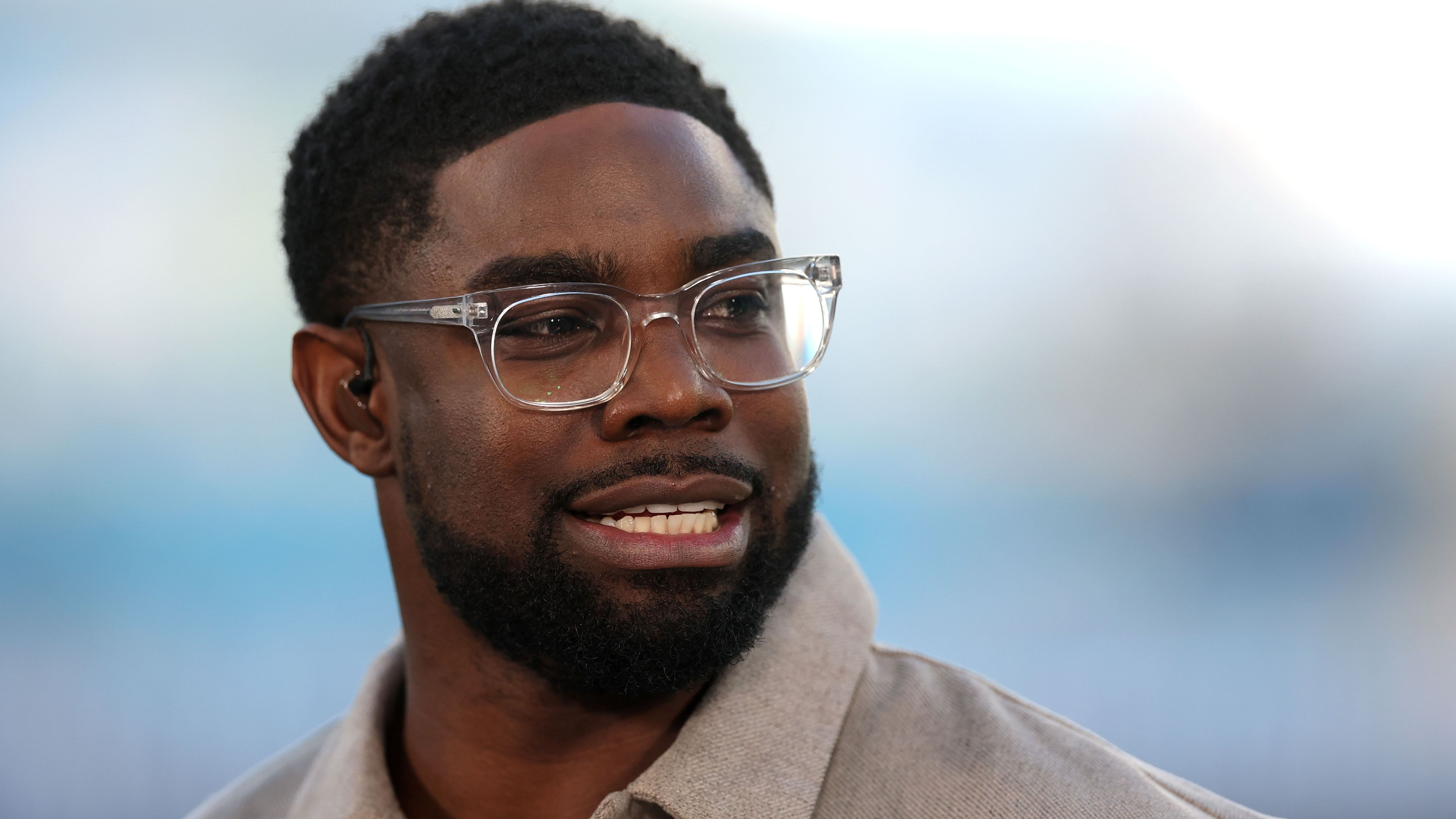 Micah Richards delivers savage verdict on Gabriel Martinelli and urges Arsenal to sign 'amazing' Crystal Palace star Eberechi Eze