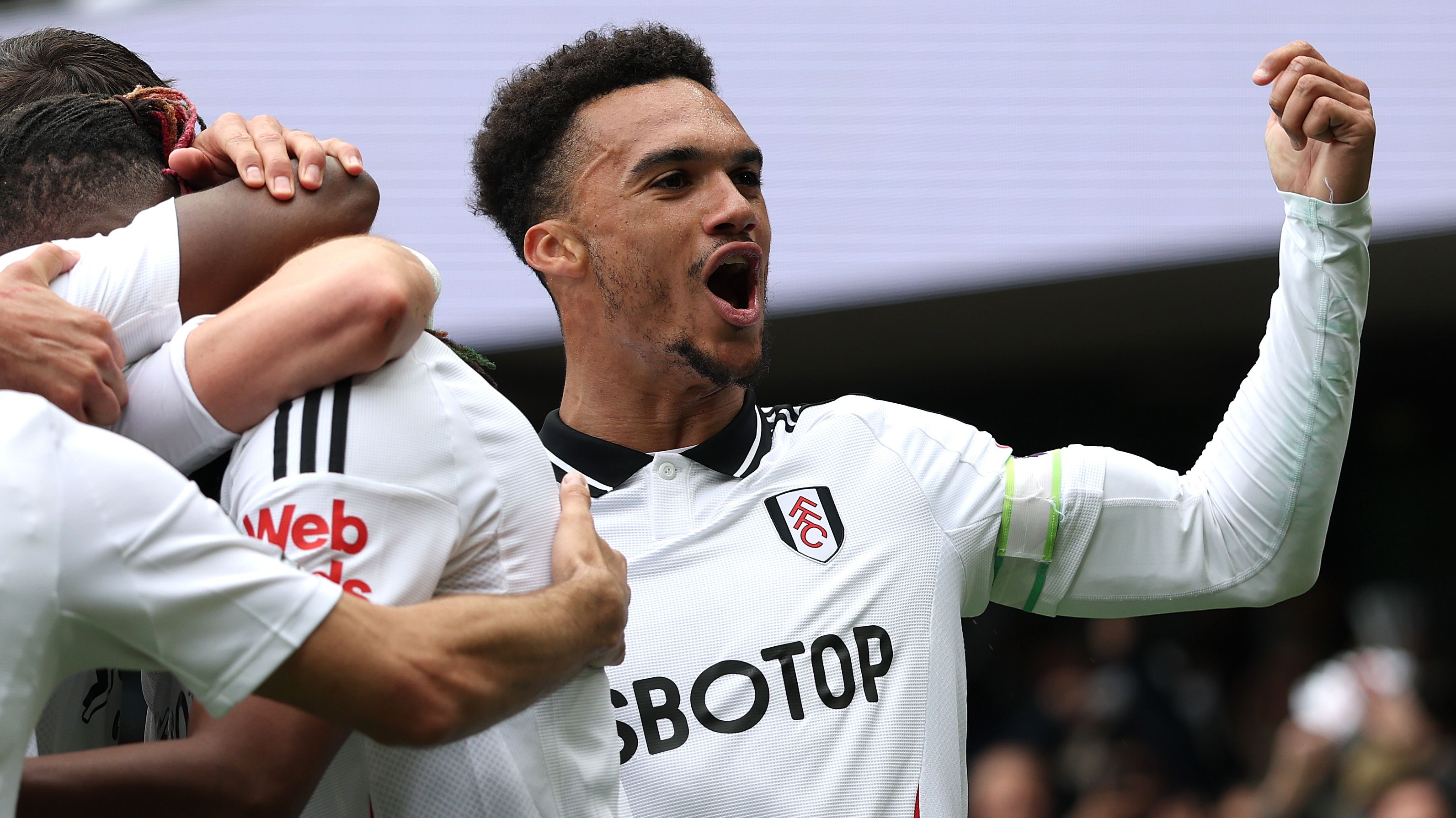 USMNT's Antonee Robinson should play Champions League football, but the realities of transfer market might keep him at Fulham