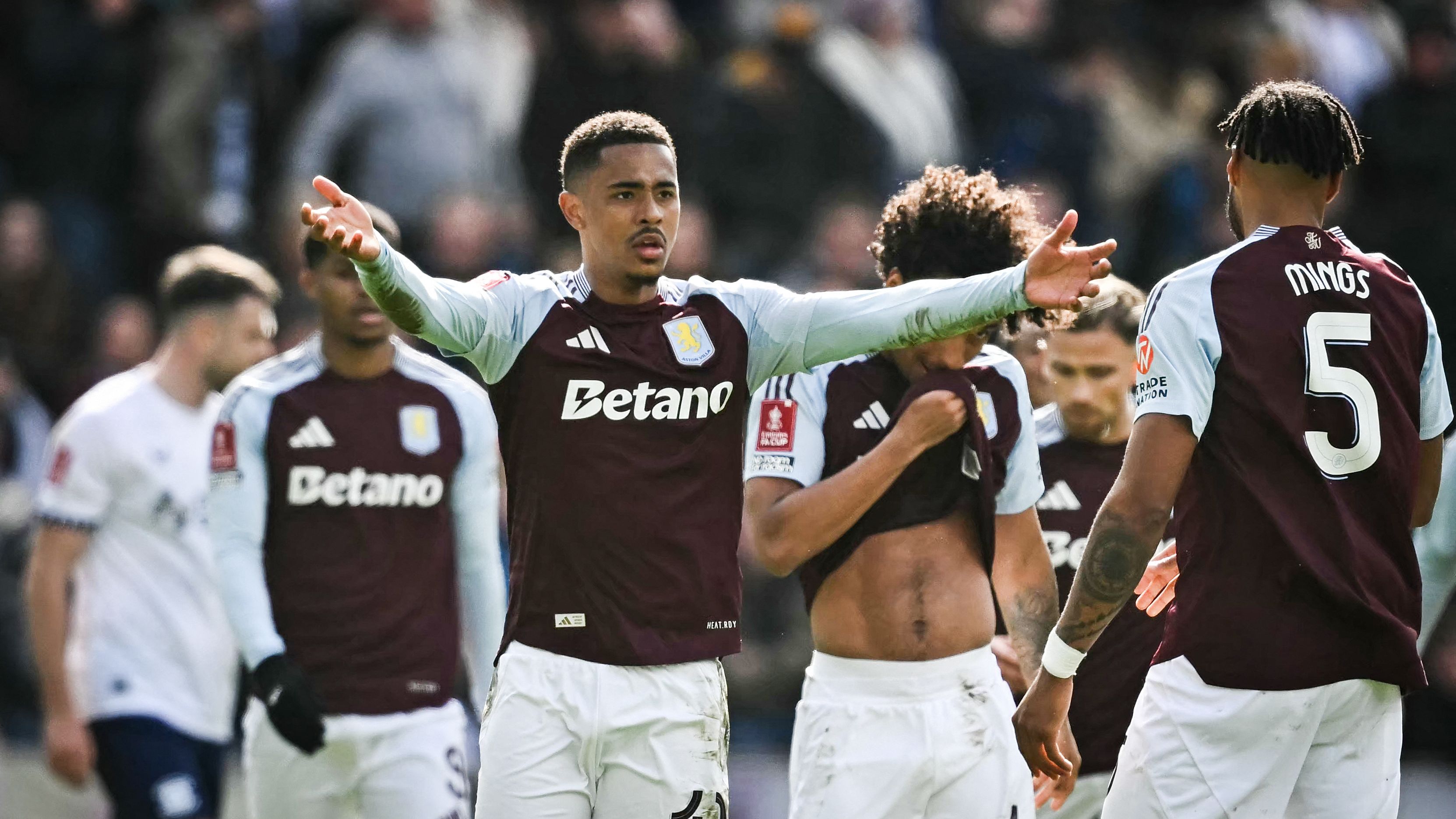 Jacob Ramsey set to complete £38m move to Newcastle as Aston Villa cash in on midfield talent